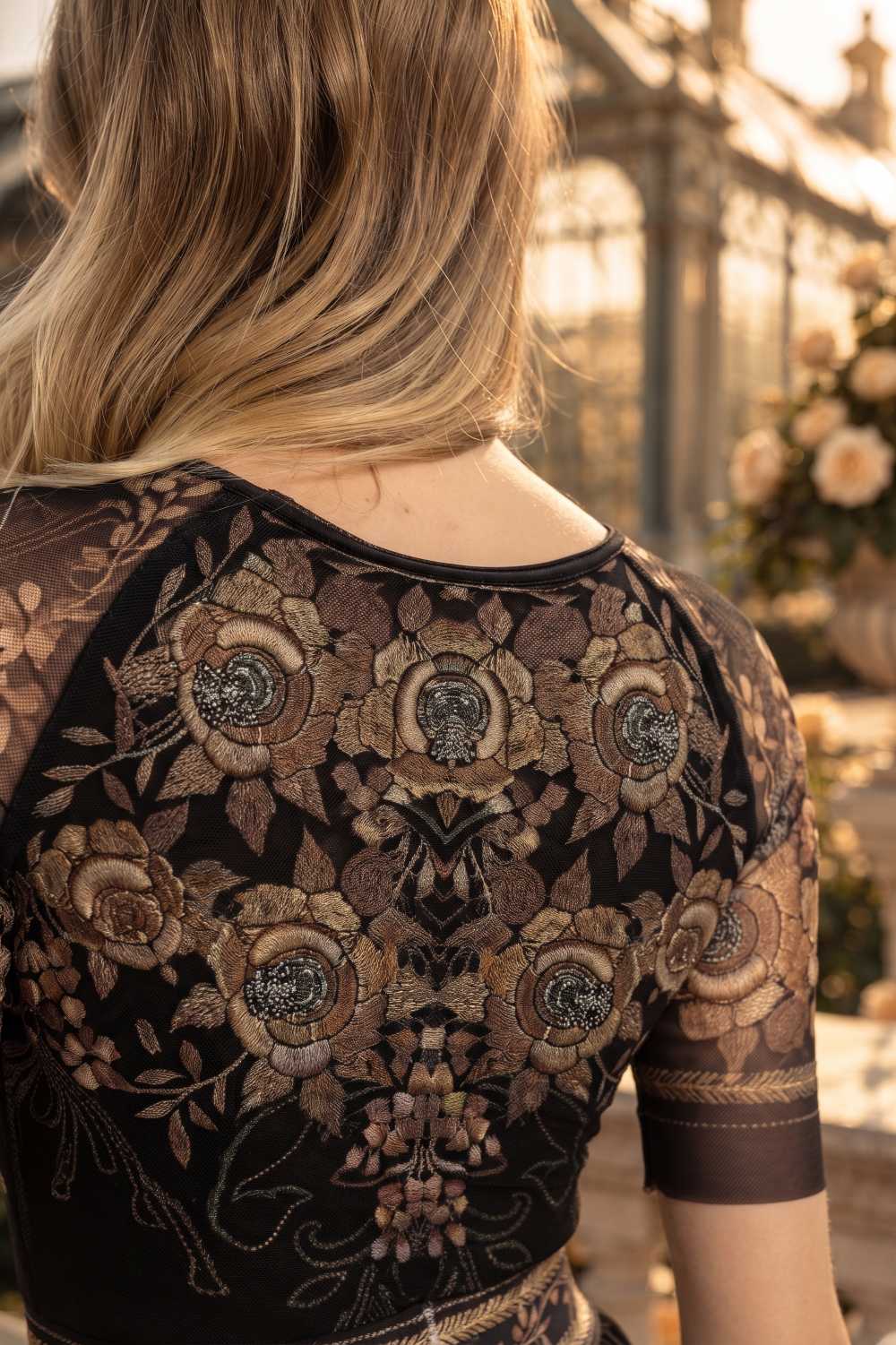 SHORT-SLEEVE MESH BODYSUIT WITH MODAL LINING - GOLDEN ROSES