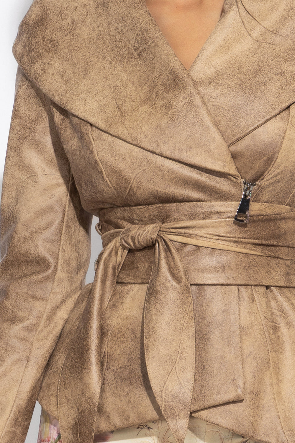 WRAP-STYLE BELT - SUEDE-LIKE IN CAPPUCCINO - ESSENTIALS