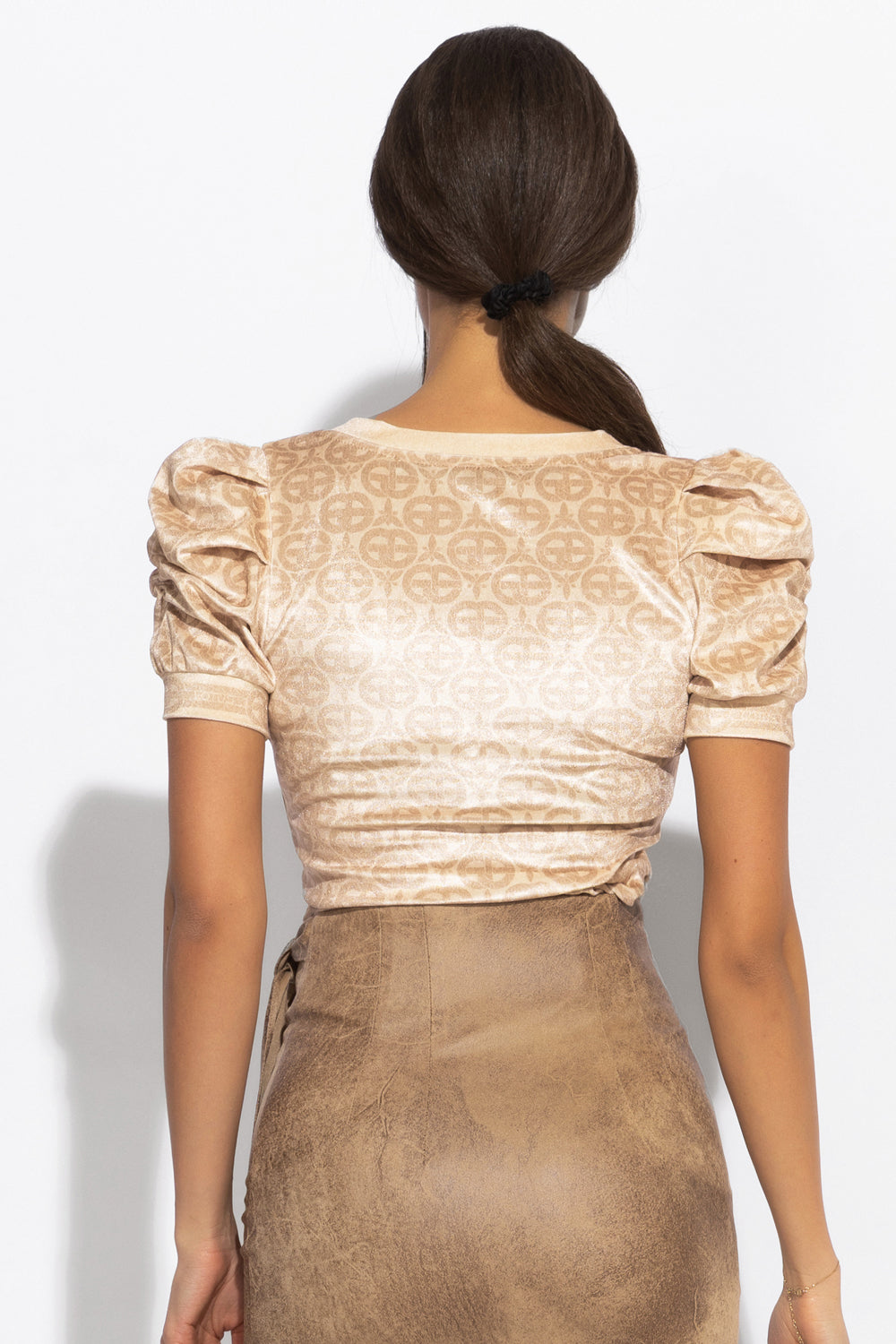 BLOUSE WITH PUFF SLEEVES AND V-NECKLINE - IVORY LOGO