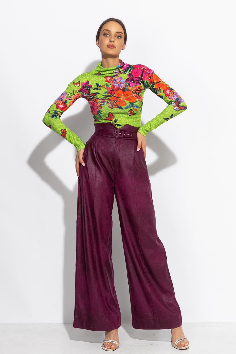 KNITTED TURTLENECK BLOUSE WITH HIGH NECK - ACID GREEN LOGO JIORO ПОЛО БЛУЗА ОТ ПЛЕТИВО С ВИСОКА ЯКА – ACID GREEN LOGO JIORO