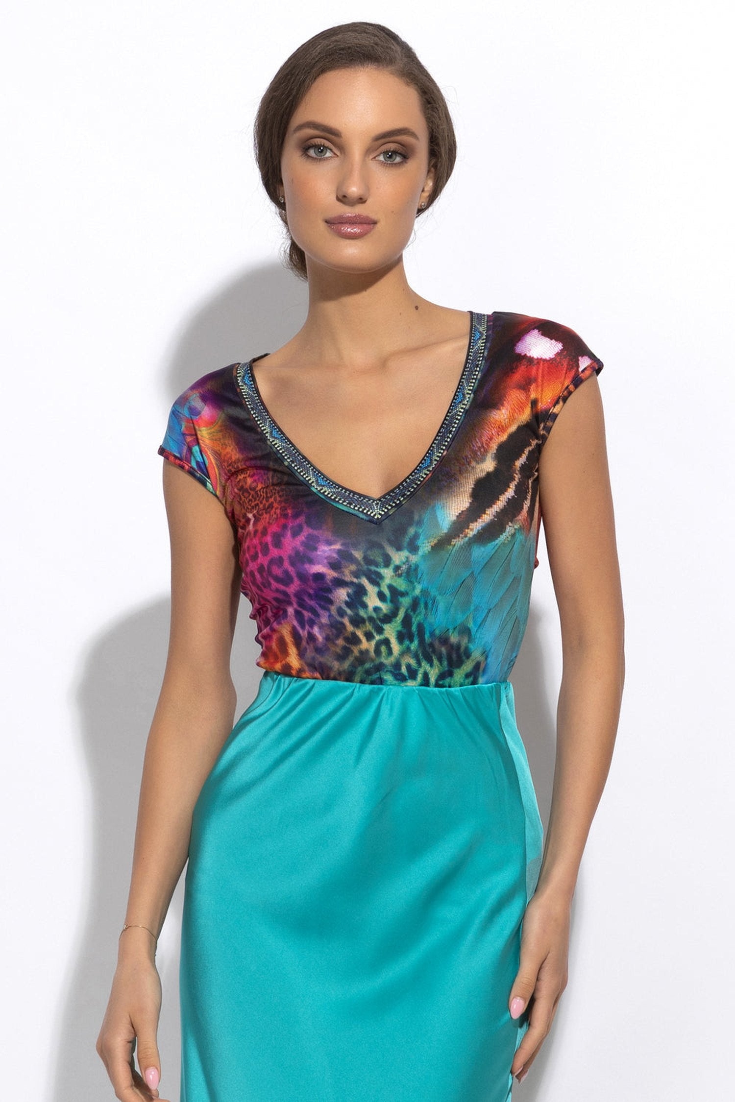 BASIC BLOUSE WITH V-NECKLINE - LEO NEON WILD