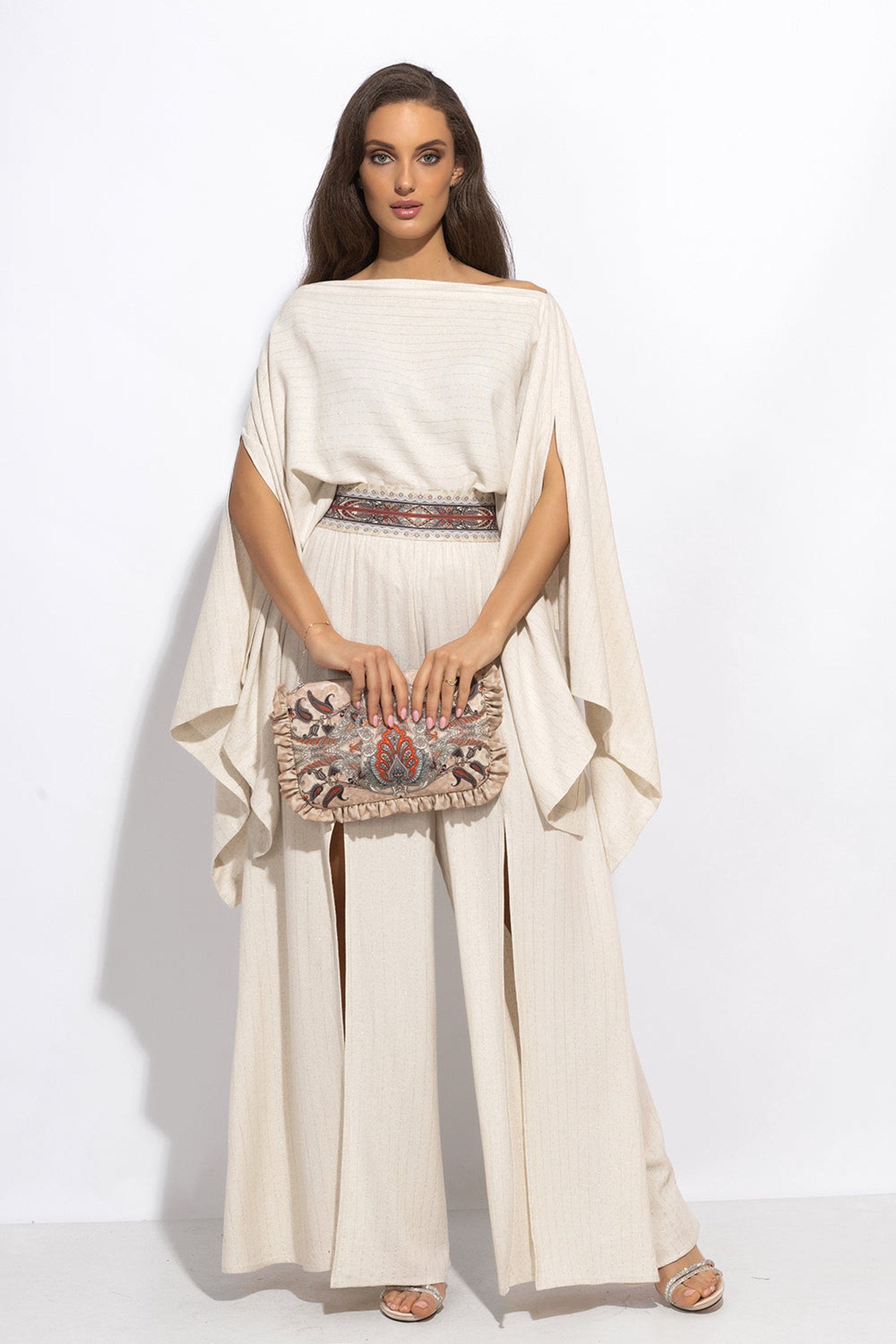 RELAXED VISCOSE-LINEN TUNIC WITH SIDE SLITS IN ECRU STRIPED - ESSENTIALS JIORO СВОБОДНА ТУНИКА В ЕКРЮ РАЙЕ ОТ ВИСКОЗА И ЛЕН СЪС СТРАНИЧНИ ЦЕПКИ - ESSENTIALS JIORO