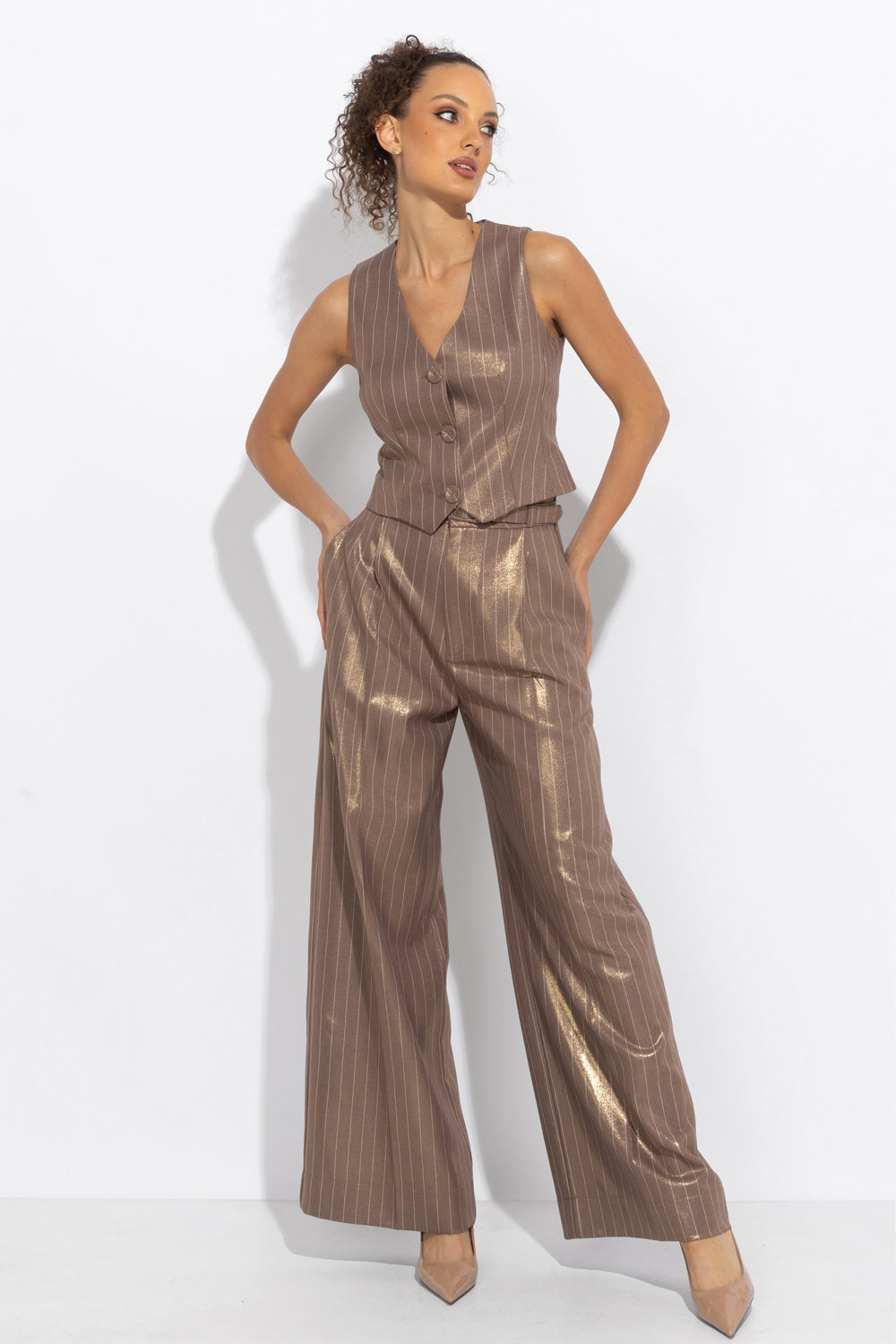 ЕЛЕК РАЙЕ ОТ ВИСКОЗНА СМЕС В БЕЖОВО - ESSENTIALS