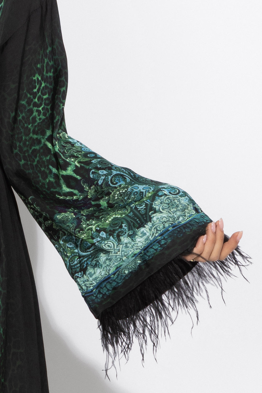 КАФТАН ОТ ВИСКОЗА С ПЕРА - LEO NEON GREEN