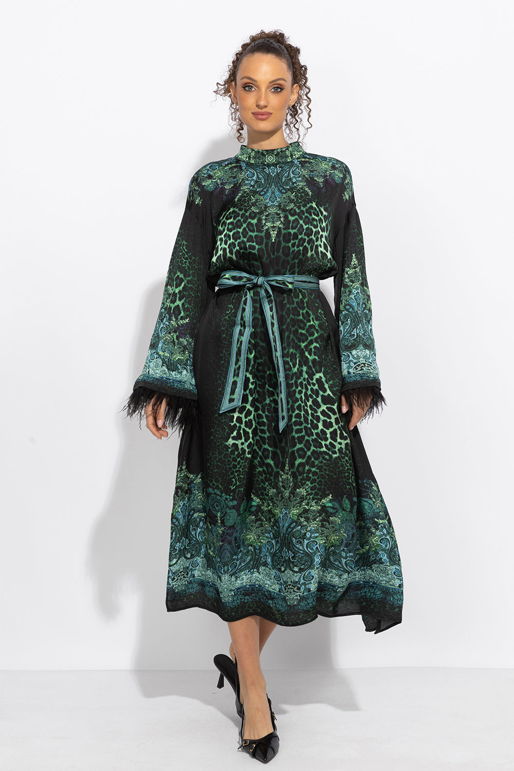 КАФТАН ОТ ВИСКОЗА С ПЕРА - LEO NEON GREEN