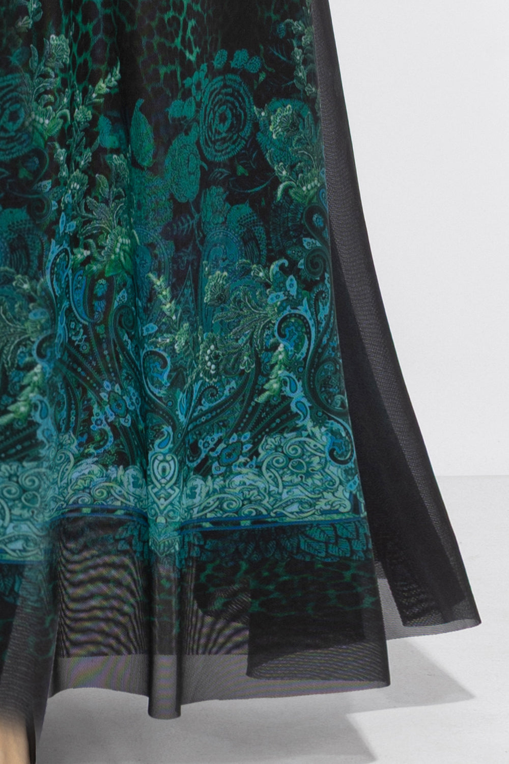 LONG FINE NET DRESS - LEO NEON GREEN