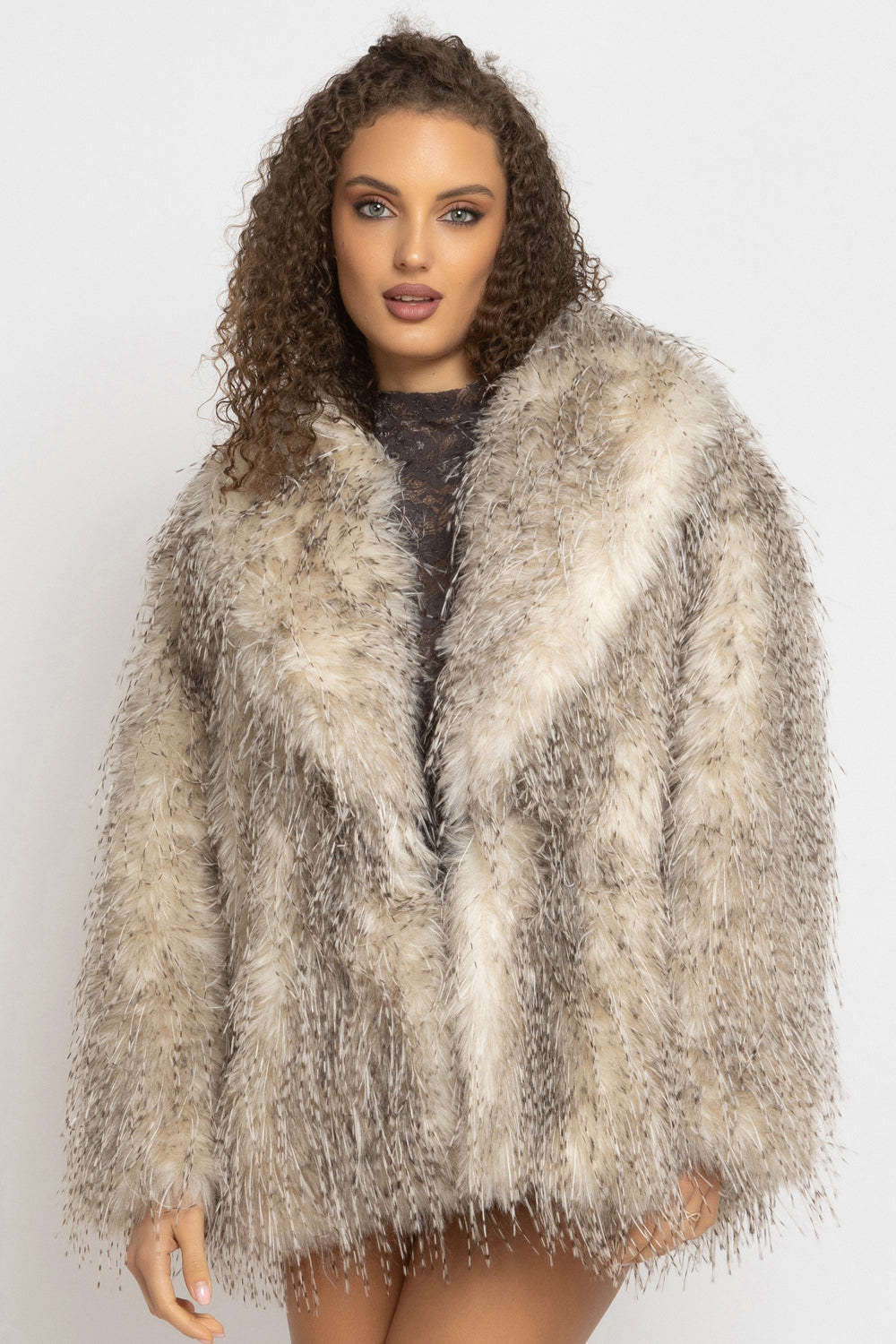 OVERSIZED FAUX FUR COAT WITH LARGE SHAWL COLLAR AND BELT IN LUNGO OWL COLOR - ESSENTIALS