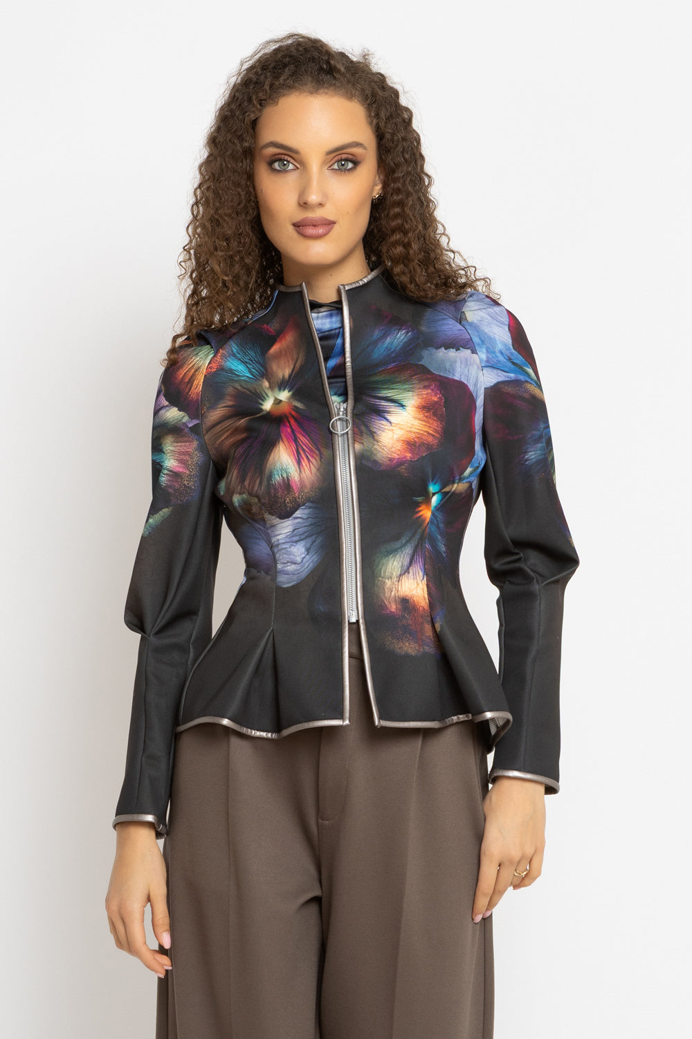 ВТАЛЕН БЛЕЙЗЕР ОТ СКУБА НЕОПРЕН С ЦИП - VIOLET