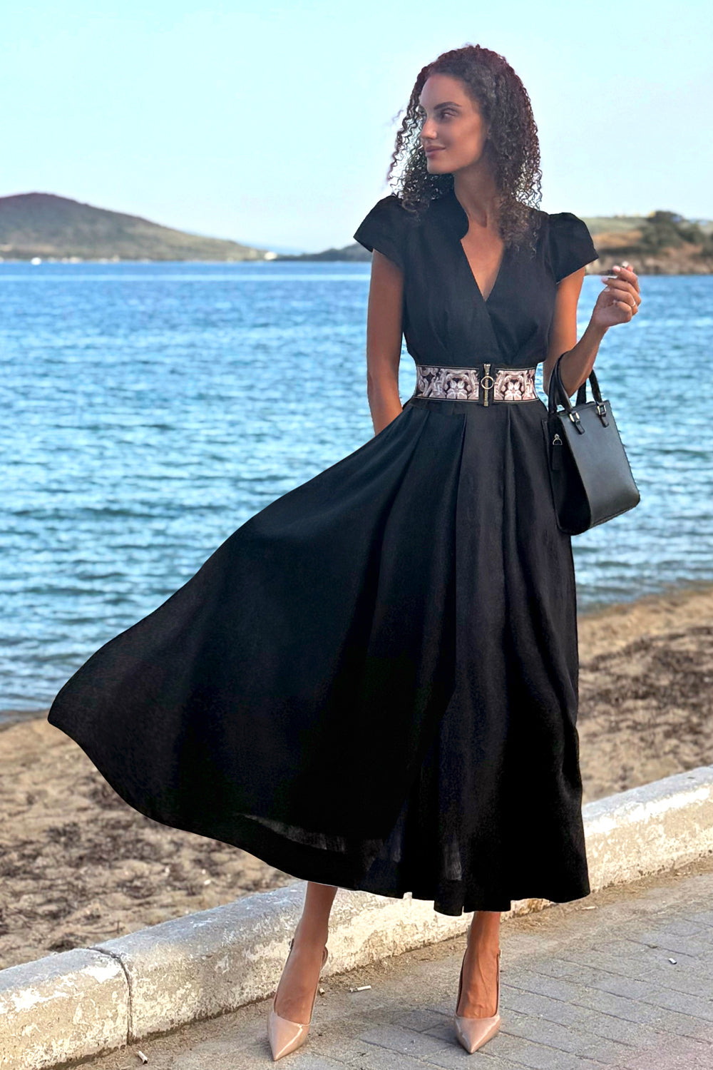 ДЪЛГА РАЗКРОЕНА РОКЛЯ ОТ ЛЕН В ЧЕРНО - ESSENTIALS