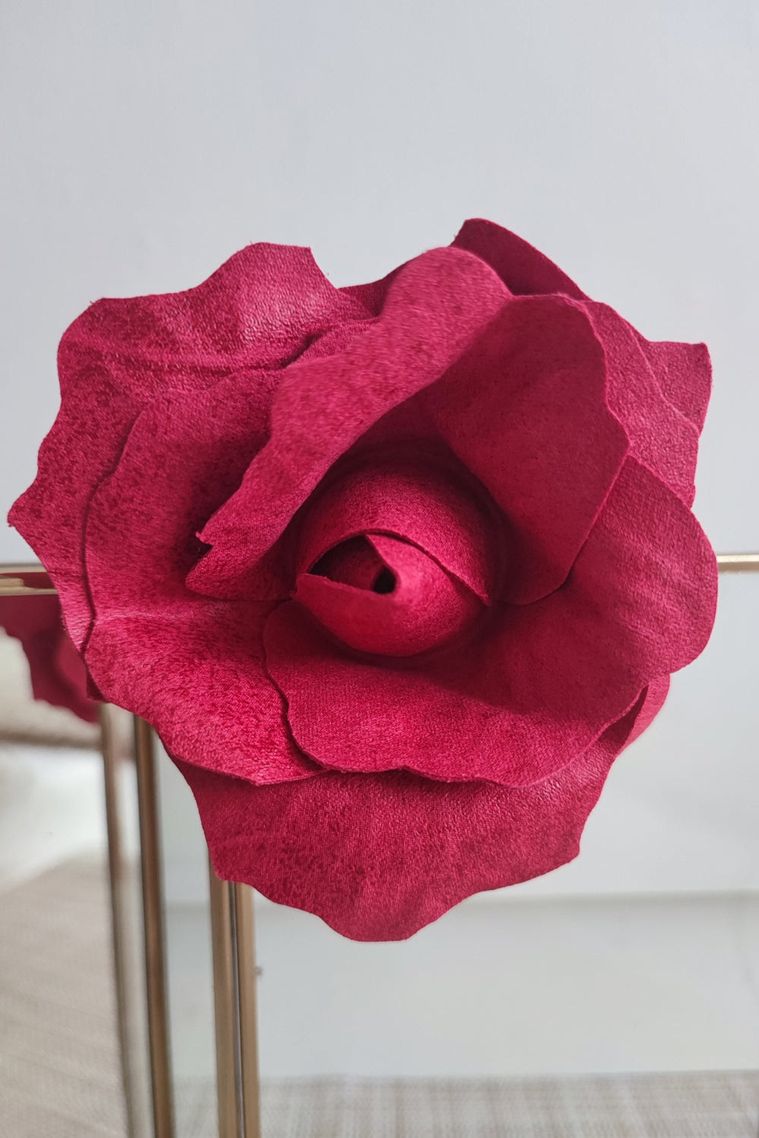 SMALL SUEDE-LOOK CYCLAMEN ROSE BROOCH