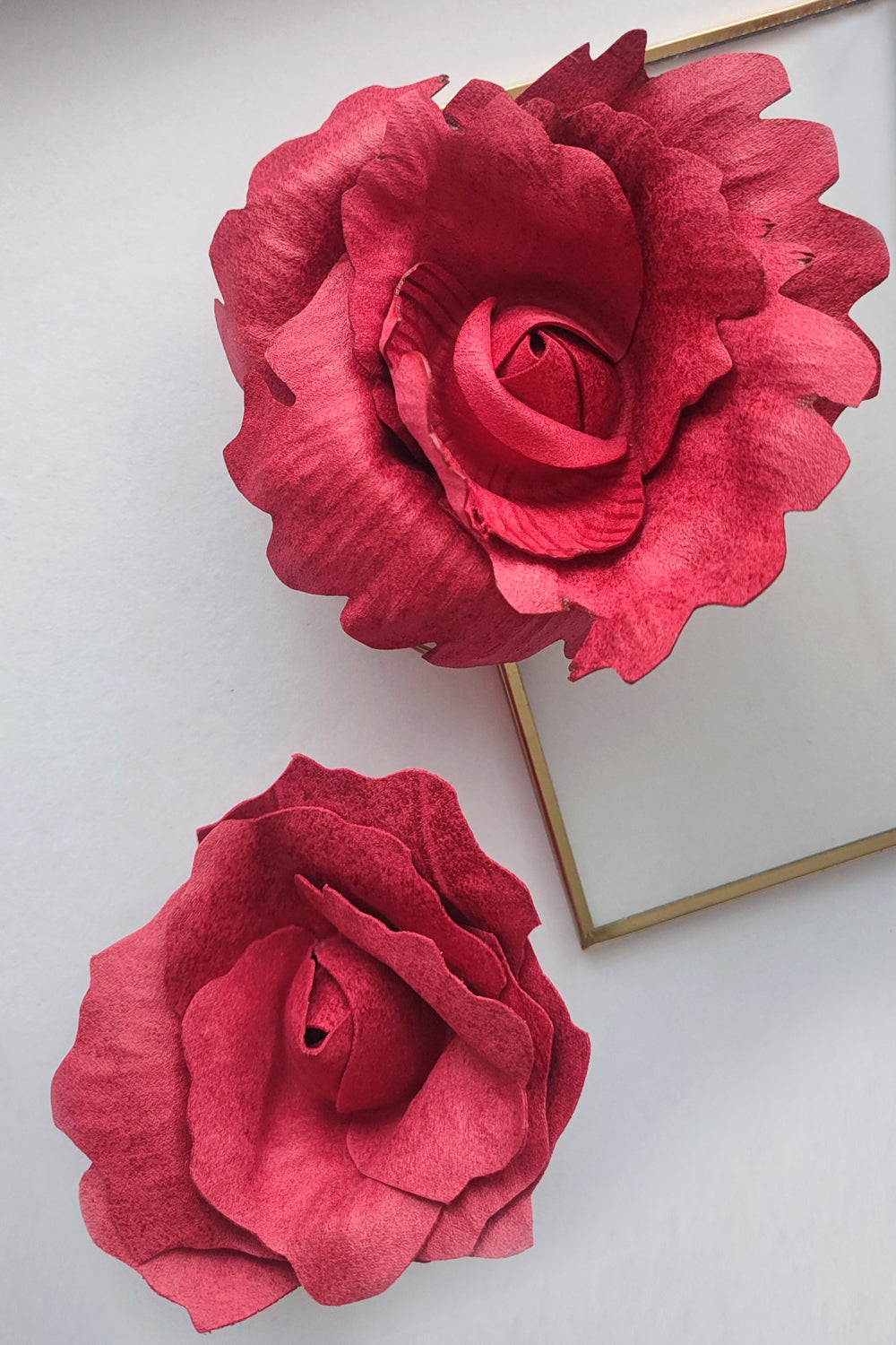 SMALL SUEDE-LOOK CYCLAMEN ROSE BROOCH