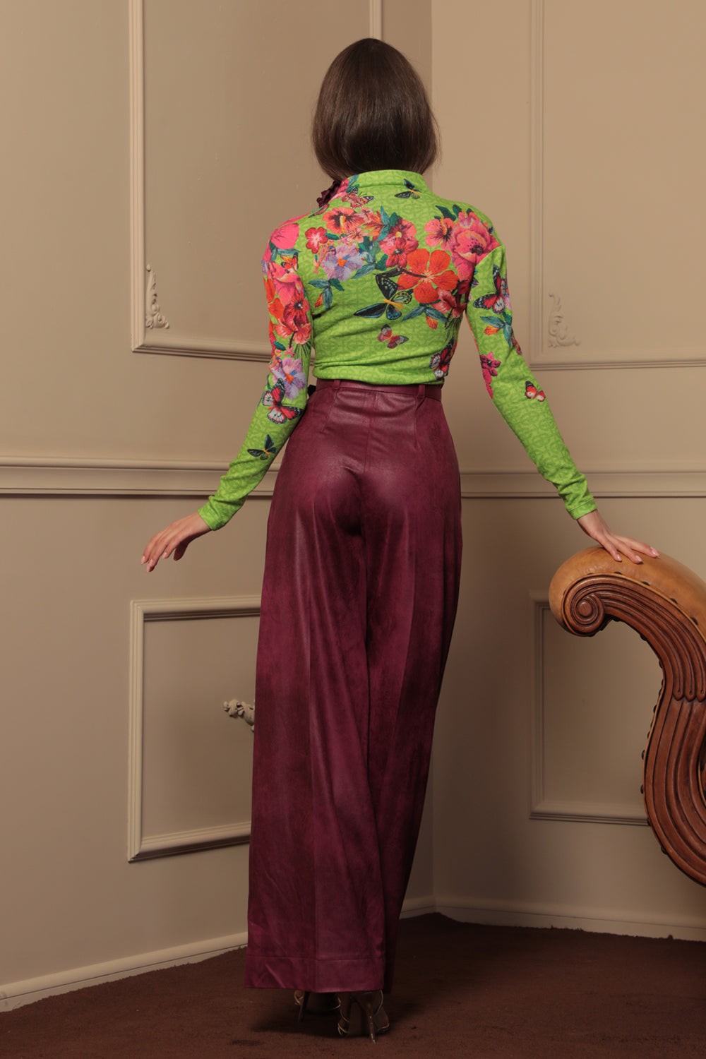 KNITTED TURTLENECK BLOUSE WITH HIGH NECK - ACID GREEN LOGO JIORO ПОЛО БЛУЗА ОТ ПЛЕТИВО С ВИСОКА ЯКА – ACID GREEN LOGO JIORO