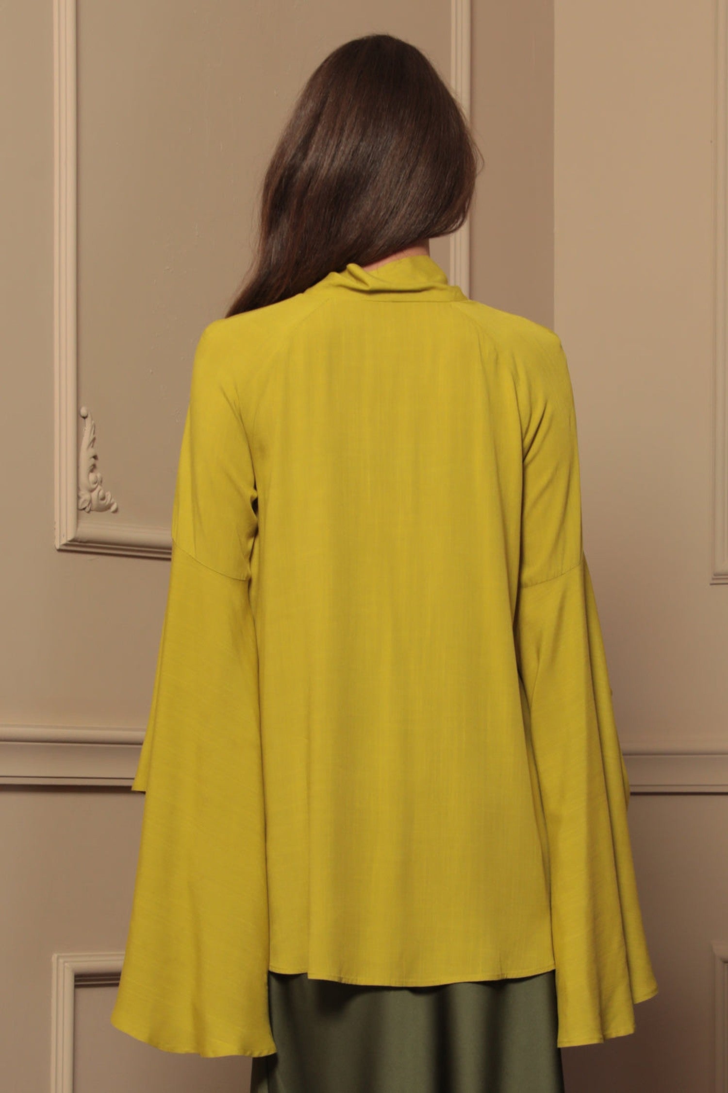 YELLOW ORCHE VISCOSE BLOUSE WITH FLARED SLEEVES – ESSENTIALS