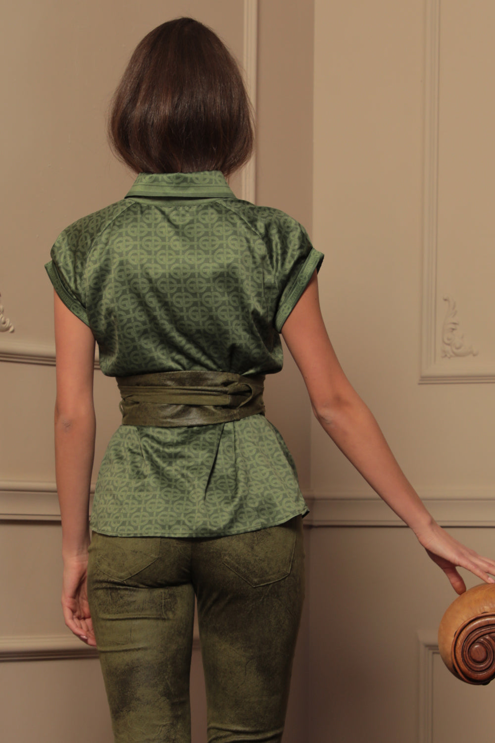 РИЗА С РЕГЛАН РЪКАВ - EMERALD GREEN LOGO