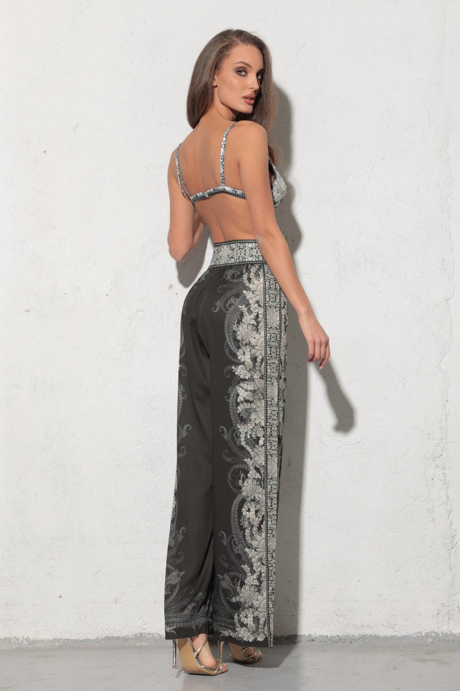 VISCOSE WIDE-LEG TROUSERS WITH ELASTIC WAIST – FROZEN LOTUS