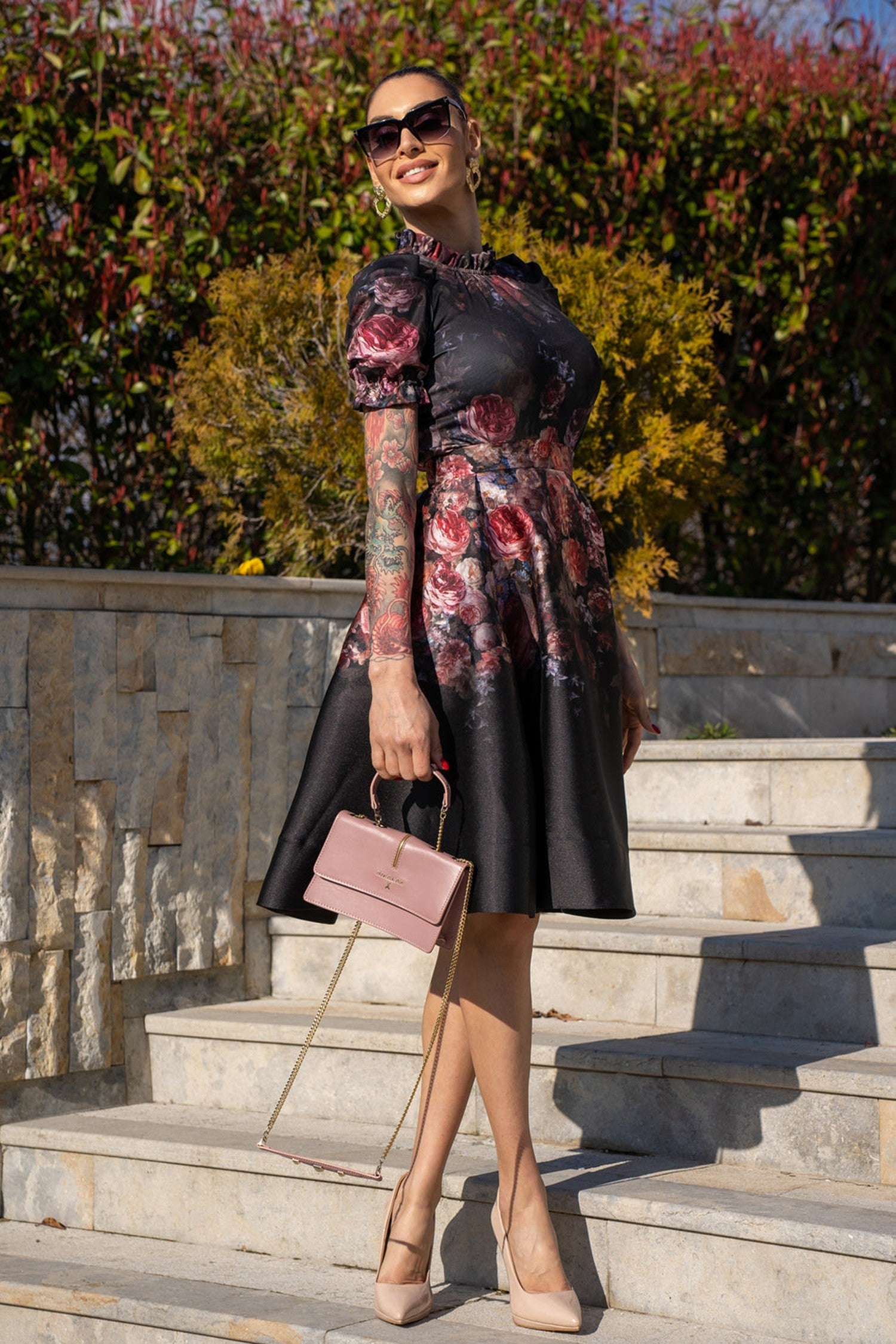 РАЗКРОЕНА ПОЛА - VINTAGE FLOWERS