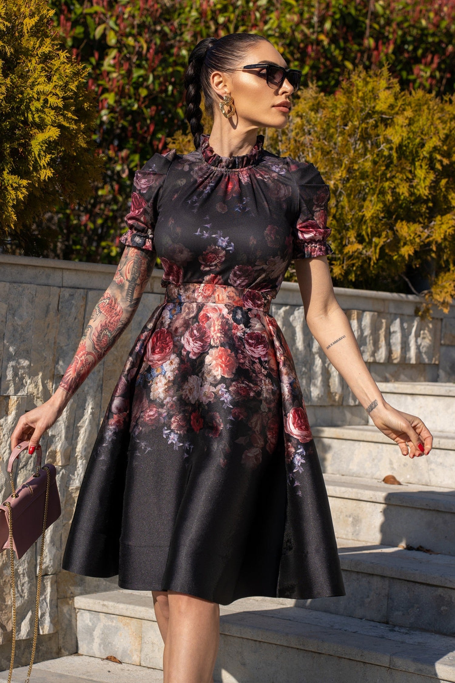 РАЗКРОЕНА ПОЛА - VINTAGE FLOWERS