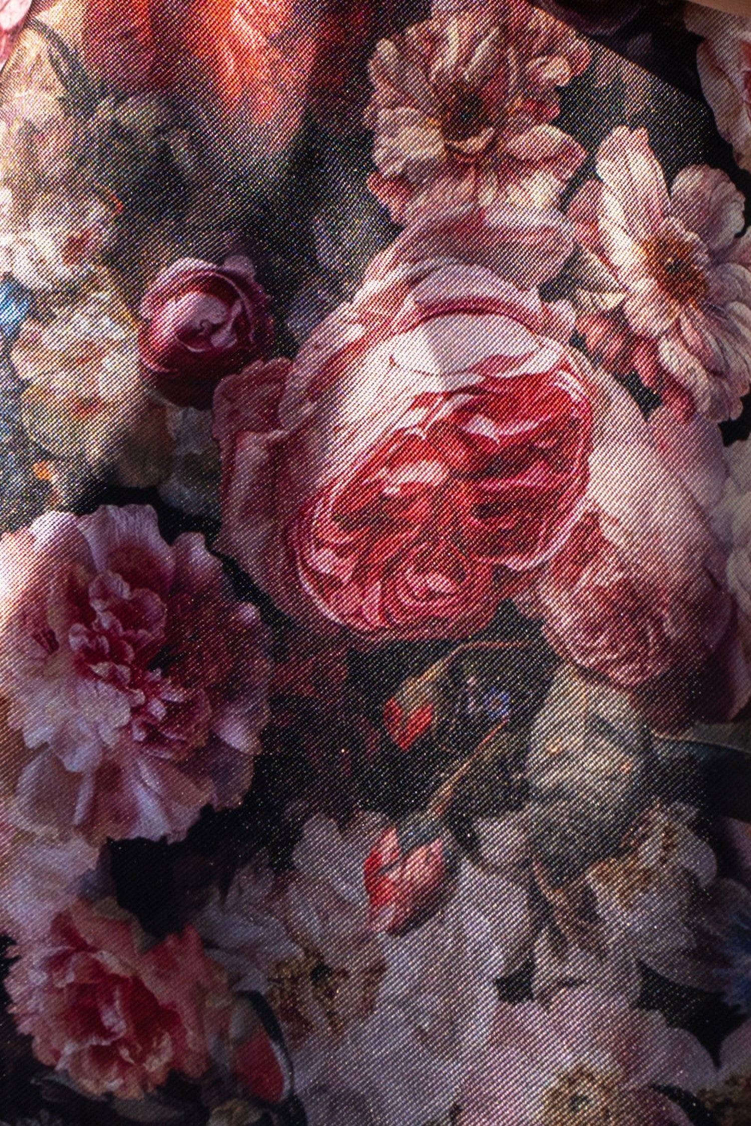 РАЗКРОЕНА ПОЛА - VINTAGE FLOWERS