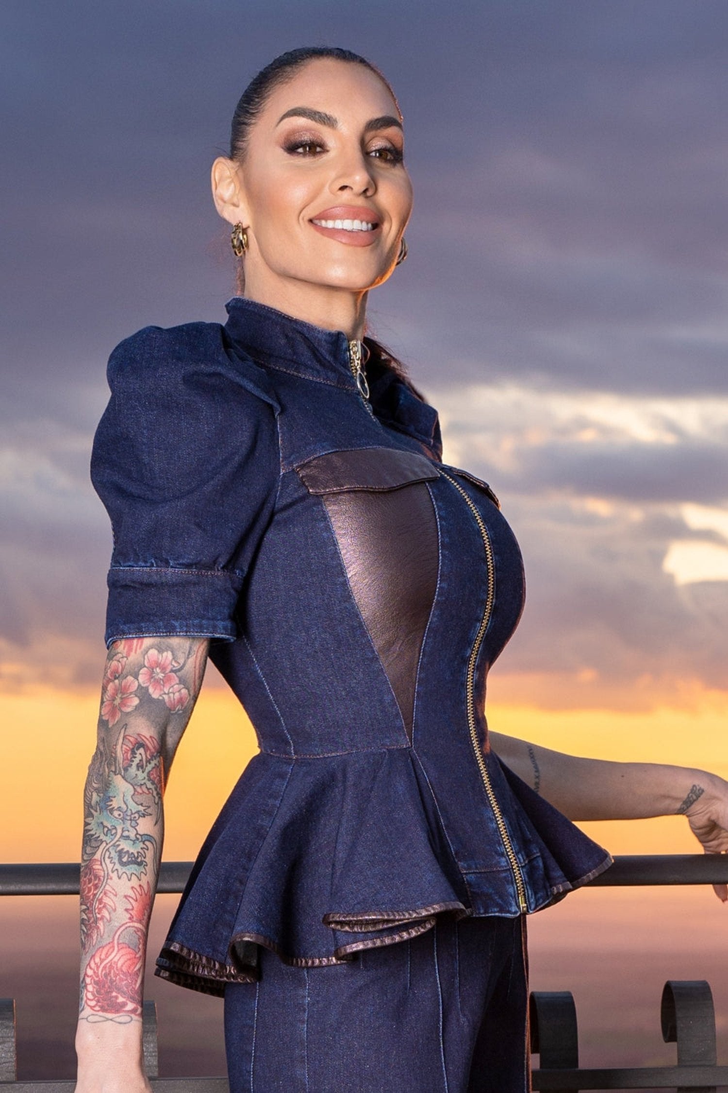 ДЕНИМЕН БЛЕЙЗЕР С БУФАН РЪКАВ - ESSENTIALS