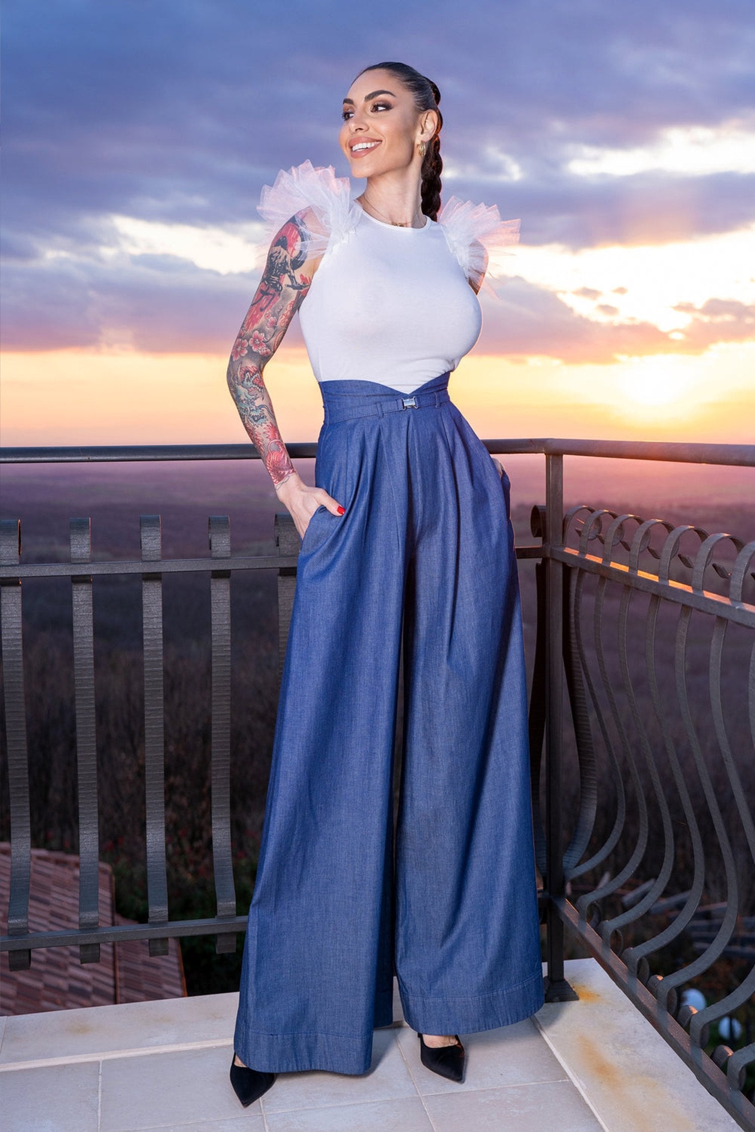 HIGH WAIST WIDE LEG DENIM PANTS - ESSENTIALS JIORO ДЕНИМЕН ПАНТАЛОН С МНОГО ШИРОКИ КРАЧОЛИ И ВИСОКА ТАЛИЯ - ESSENTIALS JIORO