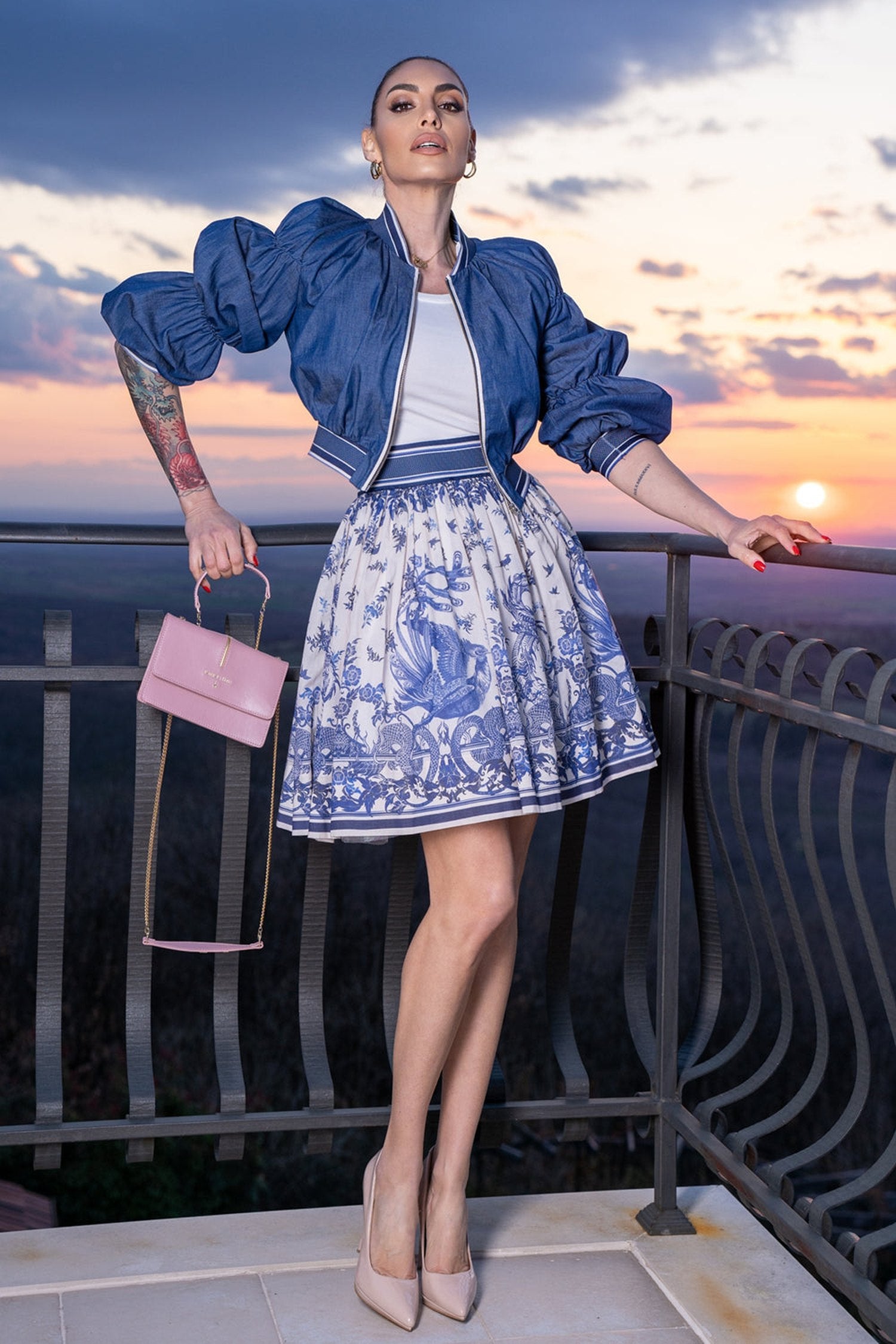 ДЕНИМНО ЯКЕ ТИП БОМБЪР - ESSENTIALS