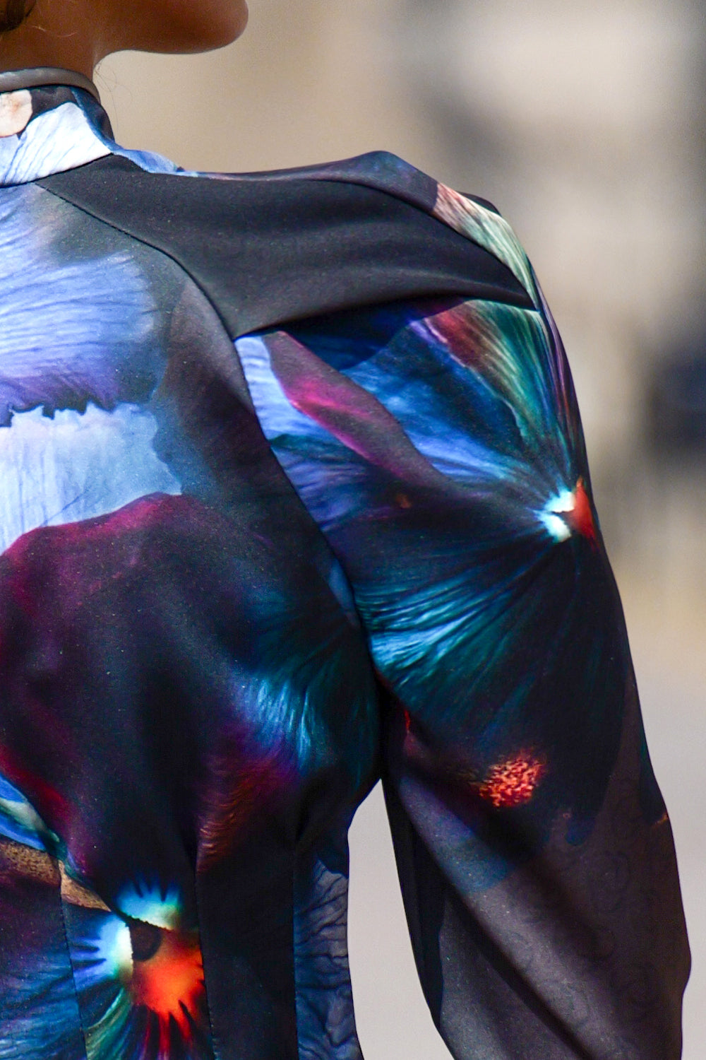 ВТАЛЕН БЛЕЙЗЕР ОТ СКУБА НЕОПРЕН С ЦИП - VIOLET