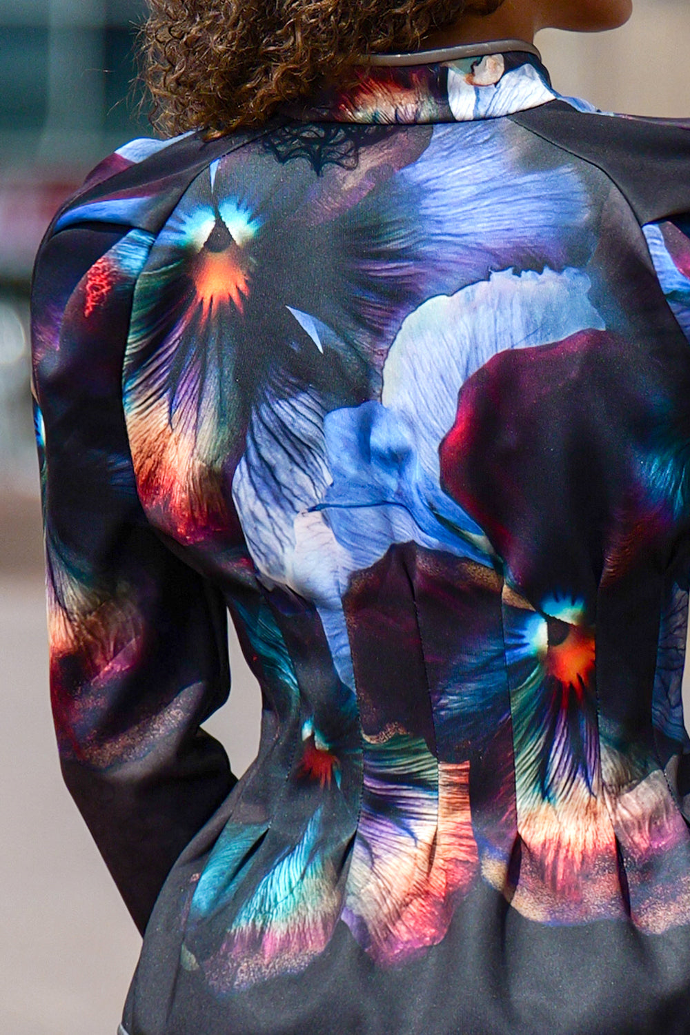 ВТАЛЕН БЛЕЙЗЕР ОТ СКУБА НЕОПРЕН С ЦИП - VIOLET