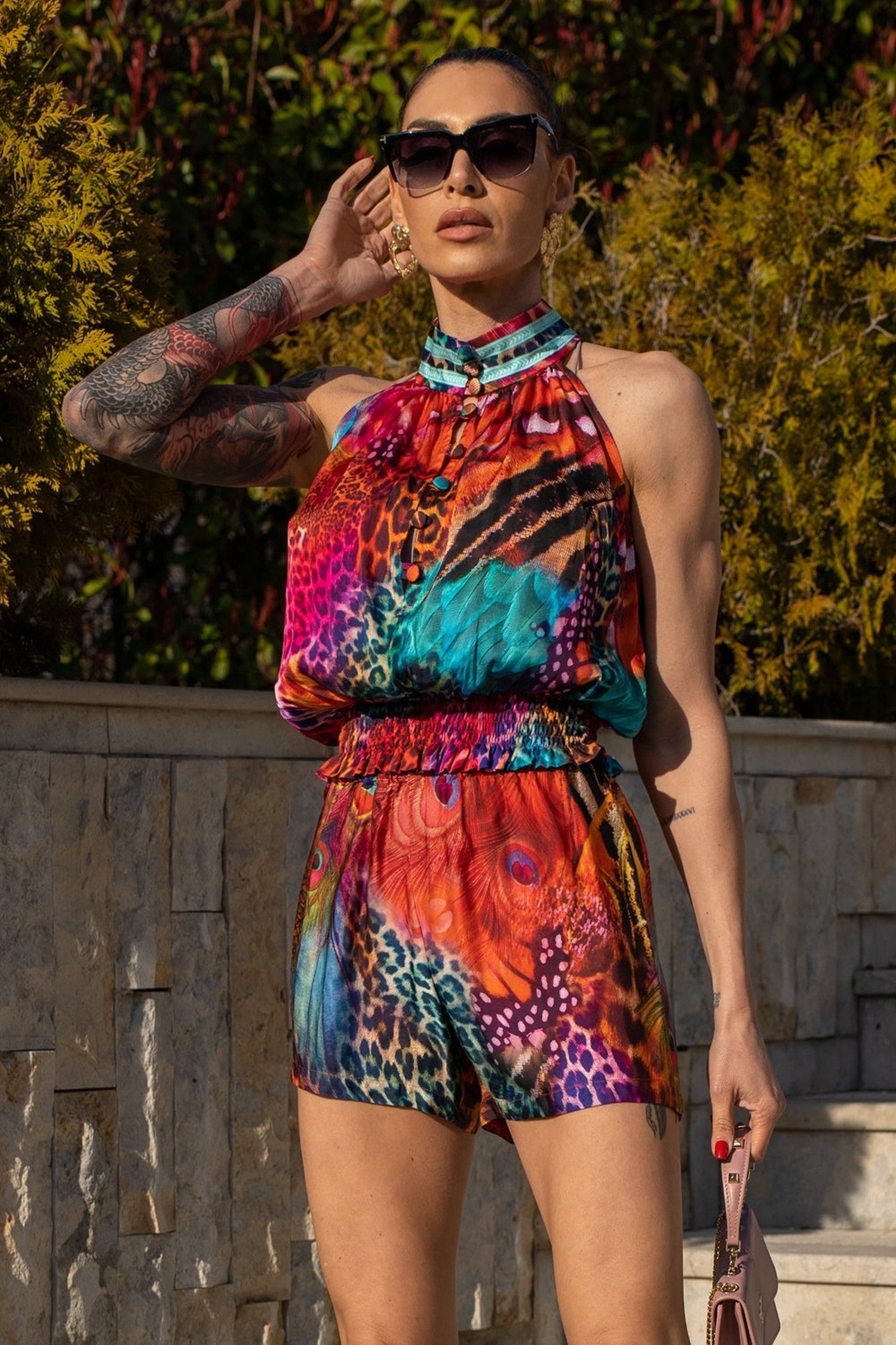 дамски шорти ЛЪСКАВА ВИСКОЗА - Leo neon