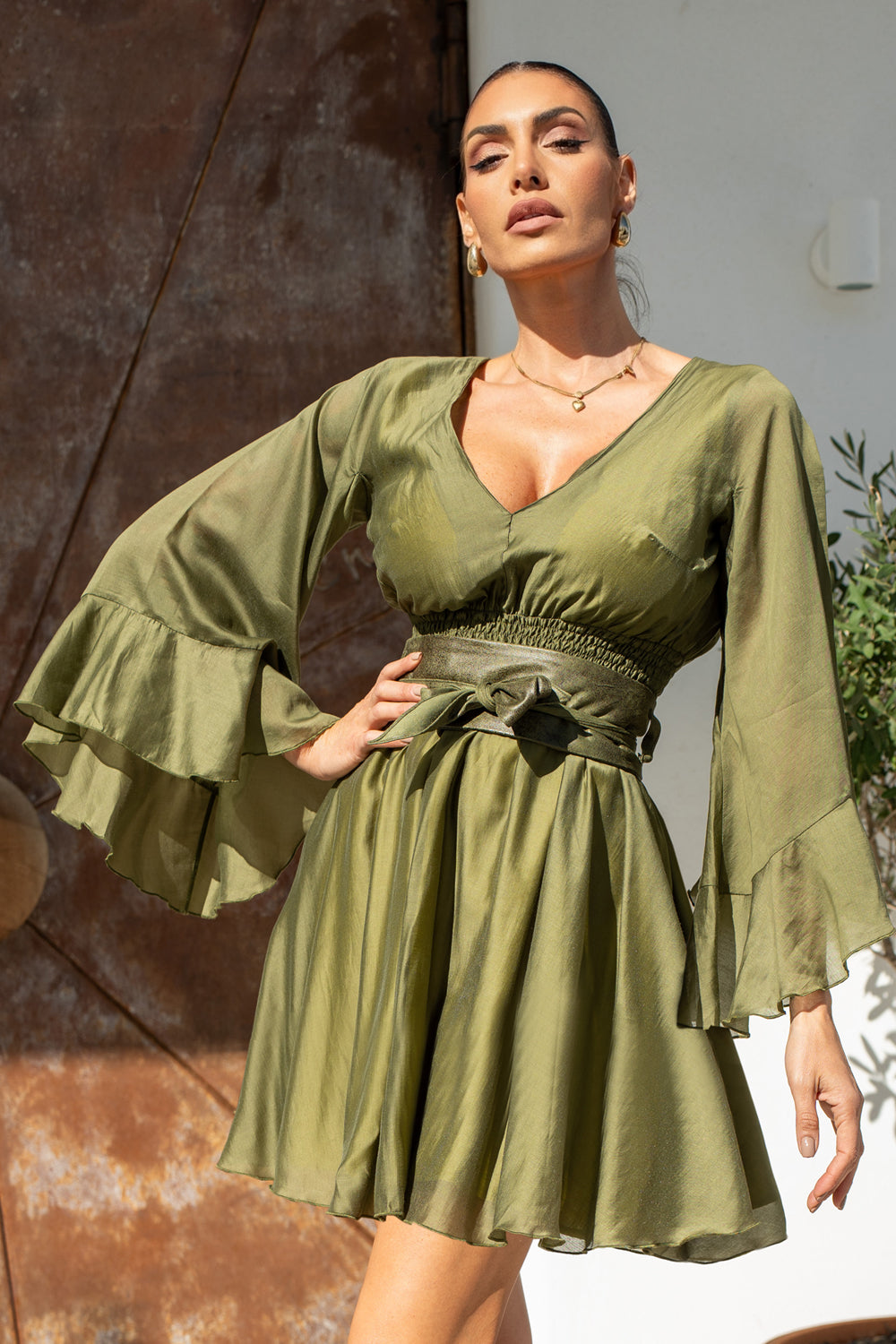 SHORT TENCEL DRESS WITH WIDE SLEEVES IN OLIVE GREEN - ESSENTIALS
