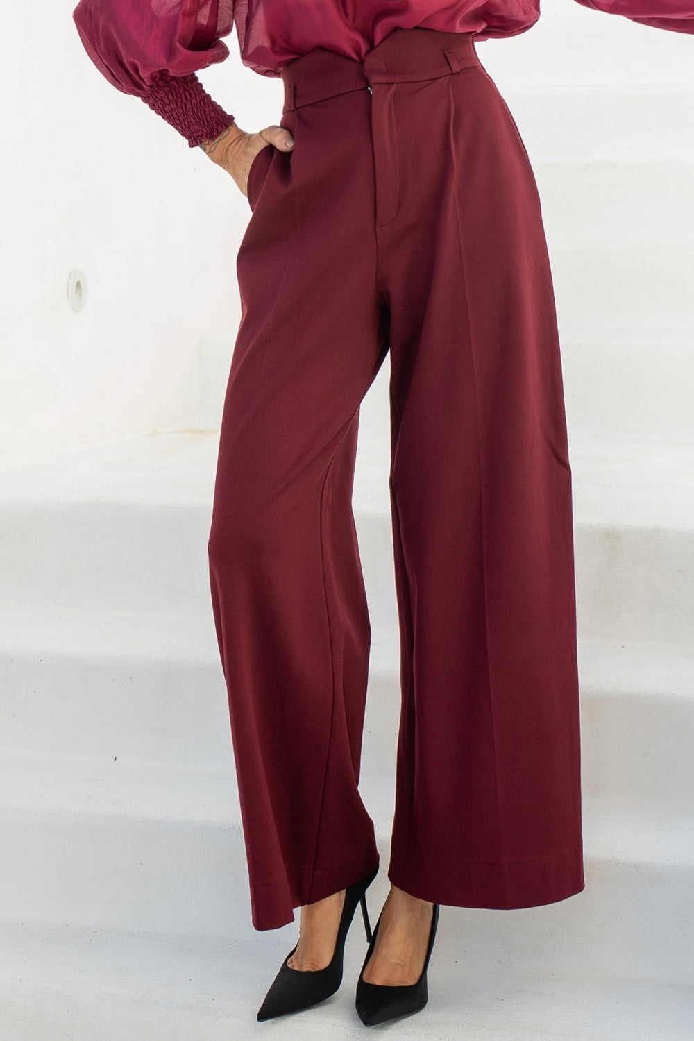 VISCOSE BLEND HIGH-WAISTED BURGUNDY TROUSERS - ESSENTIALS