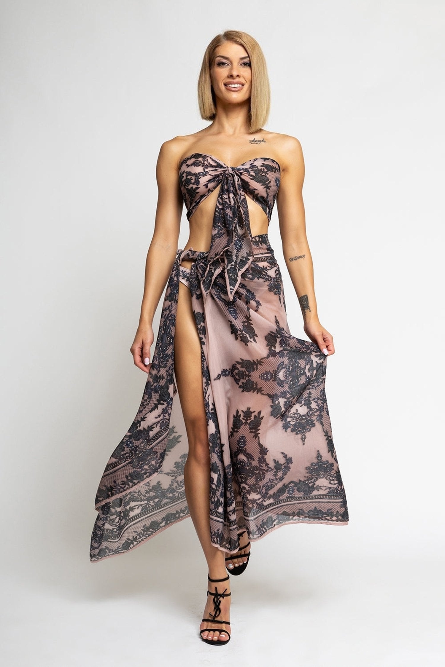 ПАРЕО ОТ ВИСКОЗА И КОПРИНА - GRAFFITI POWDER