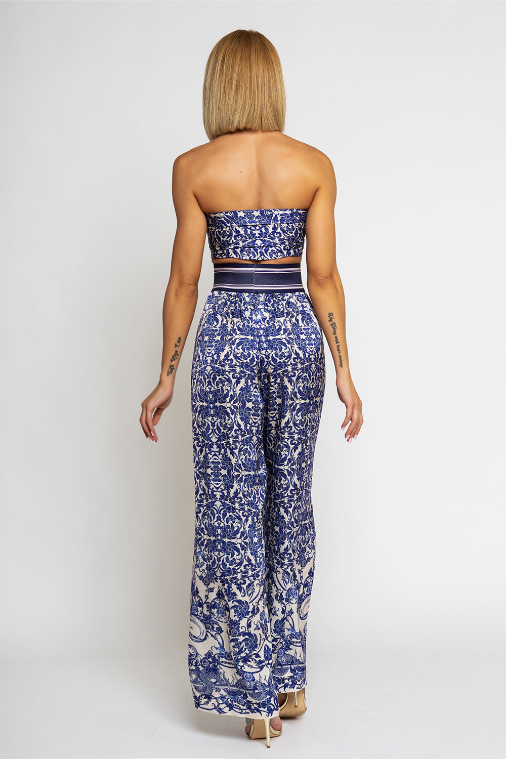 LOOSE PANTS AND VISCOSE SCARF SET - ASIA SKY