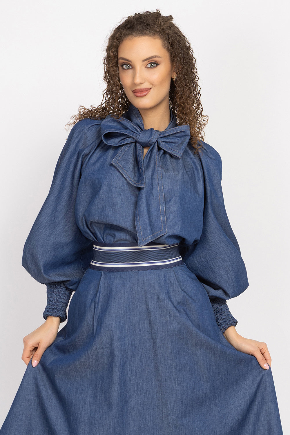 DENIM SHIRT WITH FRONT BOW AND RAGLAN SLEEVES - ESSENTIALS JIORO РИЗА ОТ ДЕНИМ С ПАНДЕЛКА И РЕГЛАН РЪКАВИ - ESSENTIALS JIORO