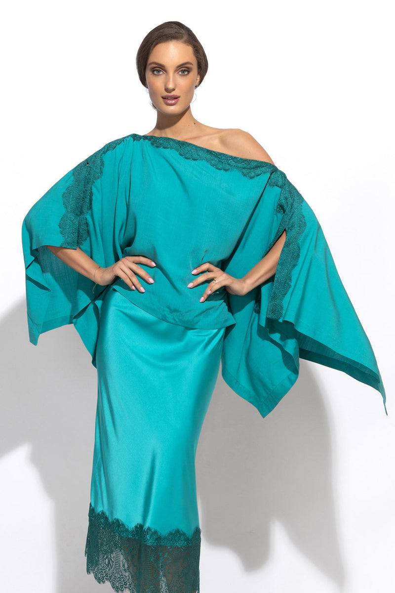 RELAXED VISCOSE TUNIC WITH SIDE SLITS AND LACE IN TURQUOISE - ESSENTIALS JIORO ТУНИКА С ЦЕПКИ И ДЕКОРАЦИЯ ОТ ДАНТЕЛА В ЦВЯТ ТЮРКОАЗ - ESSENTIALS JIORO