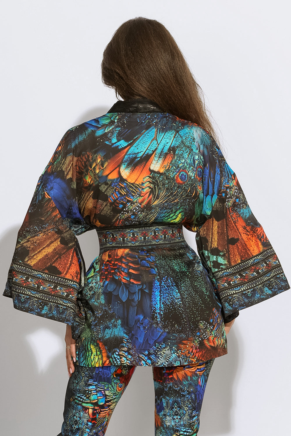 CROPPED VISCOSE KIMONO WITH ELASTIC BELT- AMAZONIA