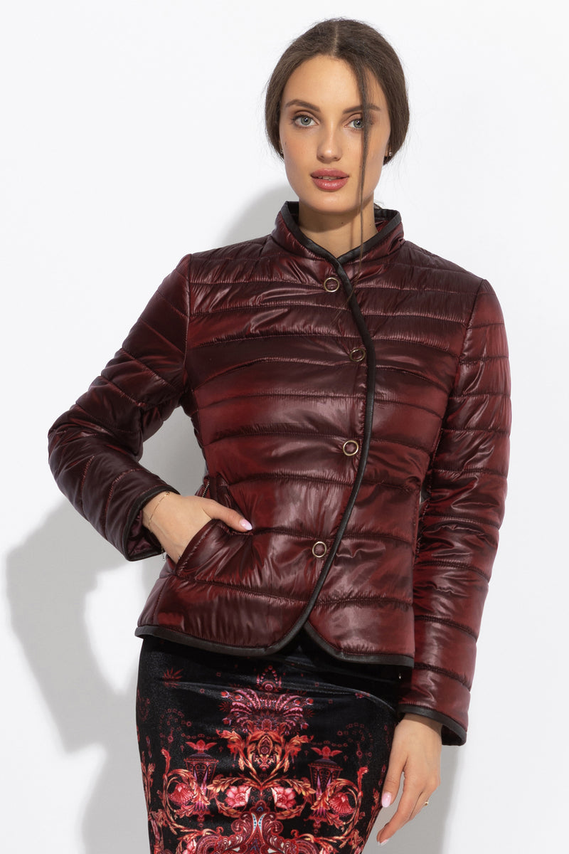 LIGHTLY COATED JACKET WITH QUILTED LINING IN BURGUNDY - ESSENTIALS JIORO ЯКЕ ОТ ПРОМАЗКА В БОРДО - ESSENTIALS JIORO