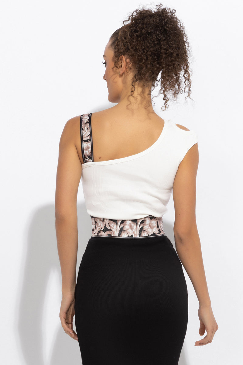 ASYMMETRICAL RIBBED TANK TOP IN WHITE WITH ELASTIC STRAP BAROQUE PEARL - ESSENTIALS