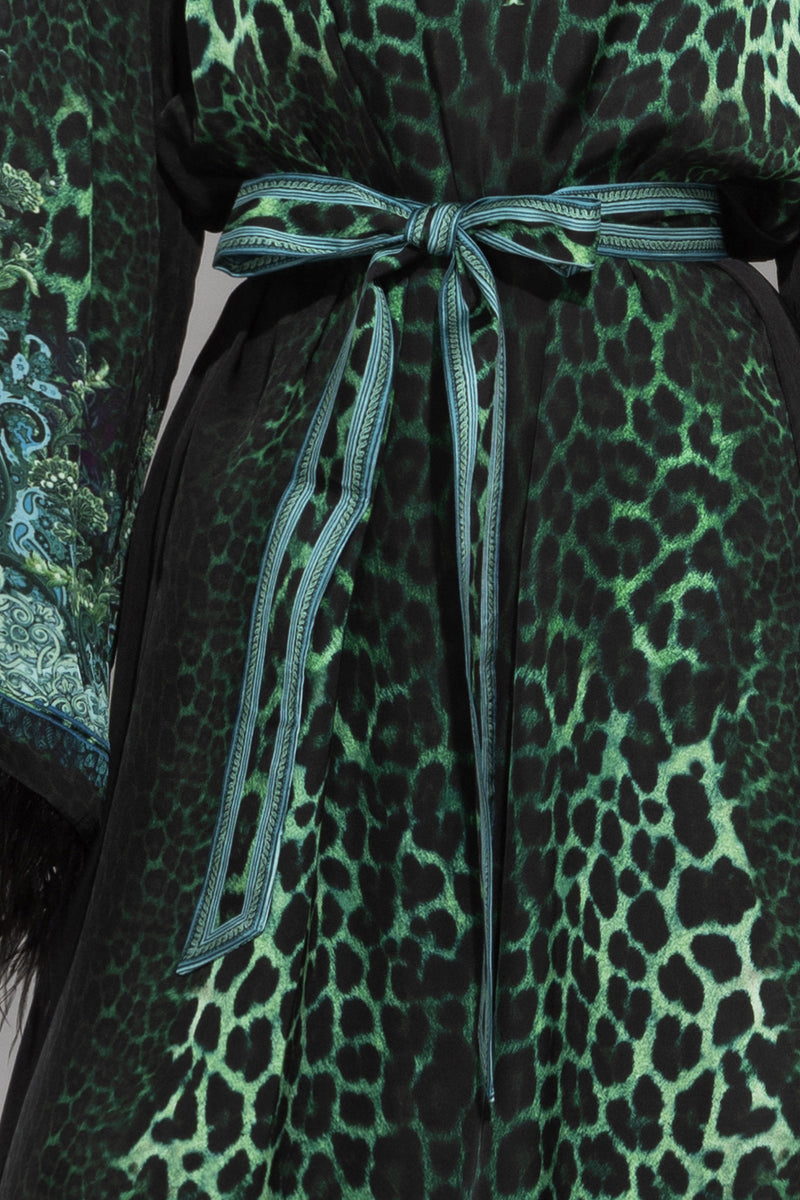 КАФТАН ОТ ВИСКОЗА С ПЕРА - LEO NEON GREEN