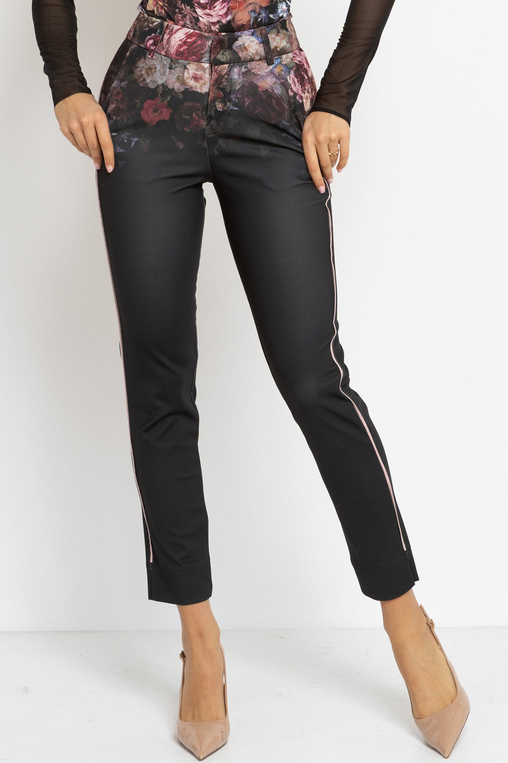 КЛАСИЧЕСКИ ПАНТАЛОН - VINTAGE FLOWERS