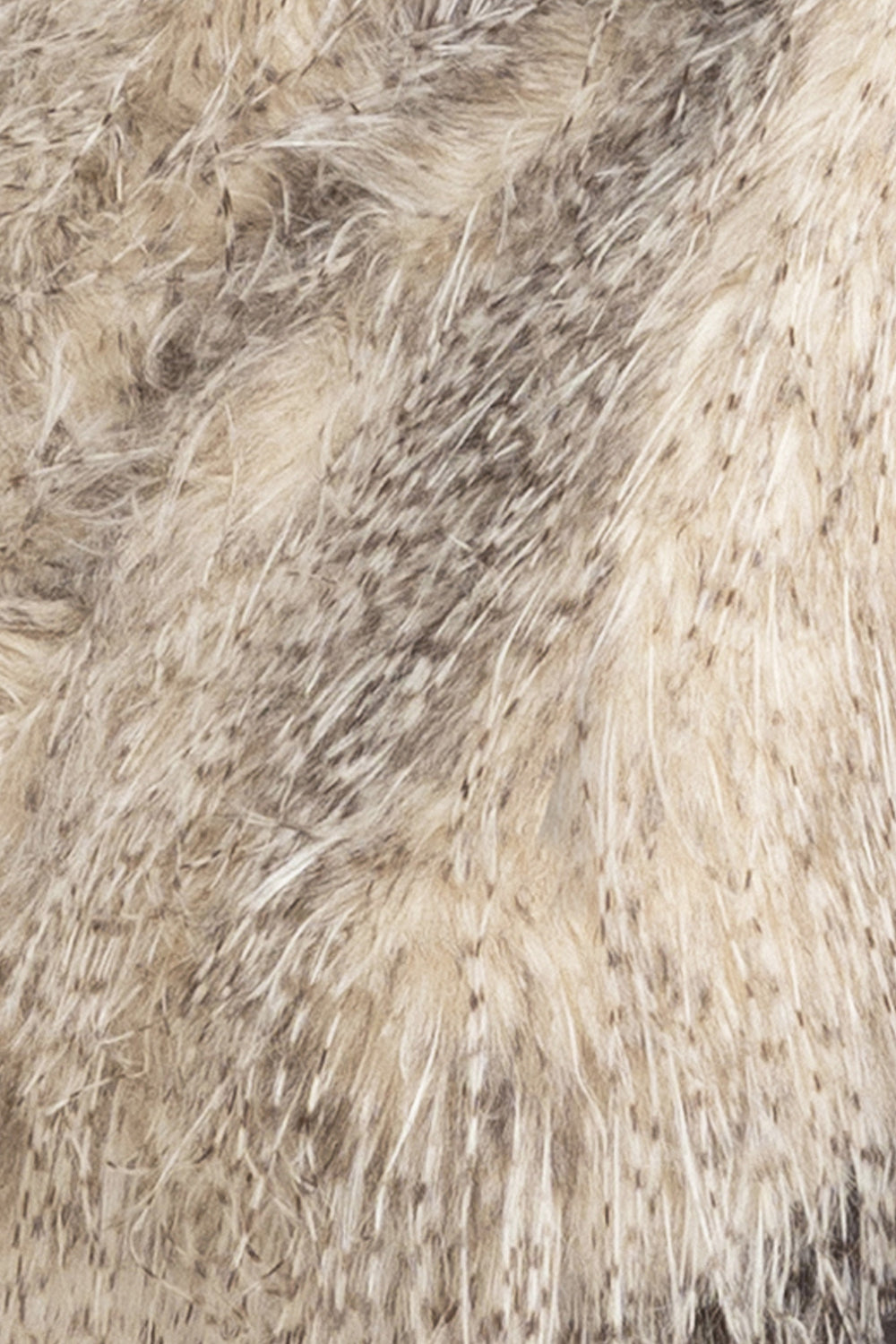 REVERSIBLE OWL FAUX FUR AND LEATHER BAG - ESSENTIALS JIORO ДВУЛИЦЕВА ЧАНТА ОТ ЕКО КОЖА И ШАРКА СОВА - ESSENTIALS JIORO