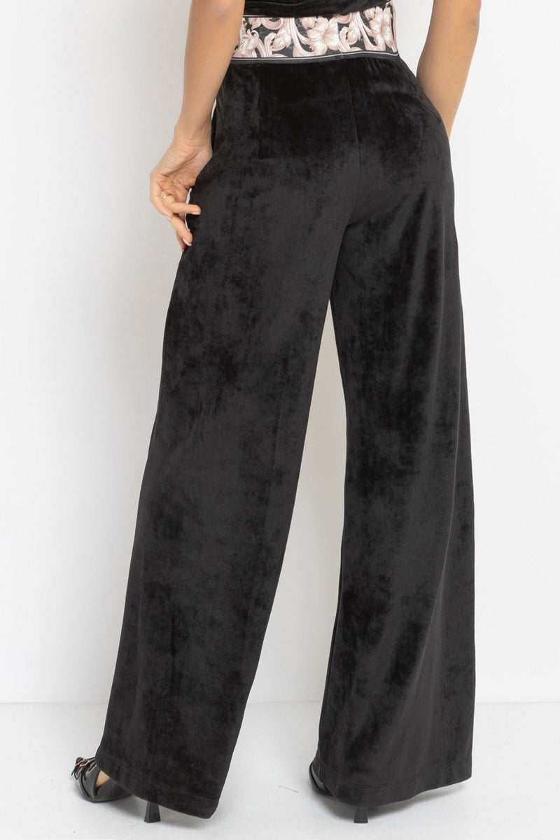 VELVET WIDE-LEG TROUSERS WITH ELASTIC WAIST IN BLACK - ESSENTIALS