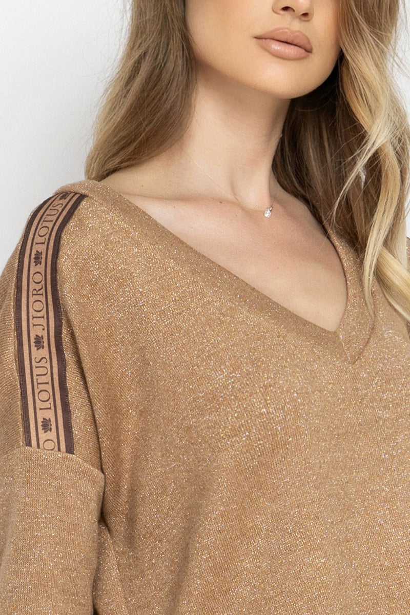 GOLD LUREX V-NECK TOP - ESSENTIALS JIORO СВОБОДЕН ТОП ОТ ЗЛАТИСТ ЛУРЕКС С V-ДЕКОЛТЕ - ESSENTIALS JIORO