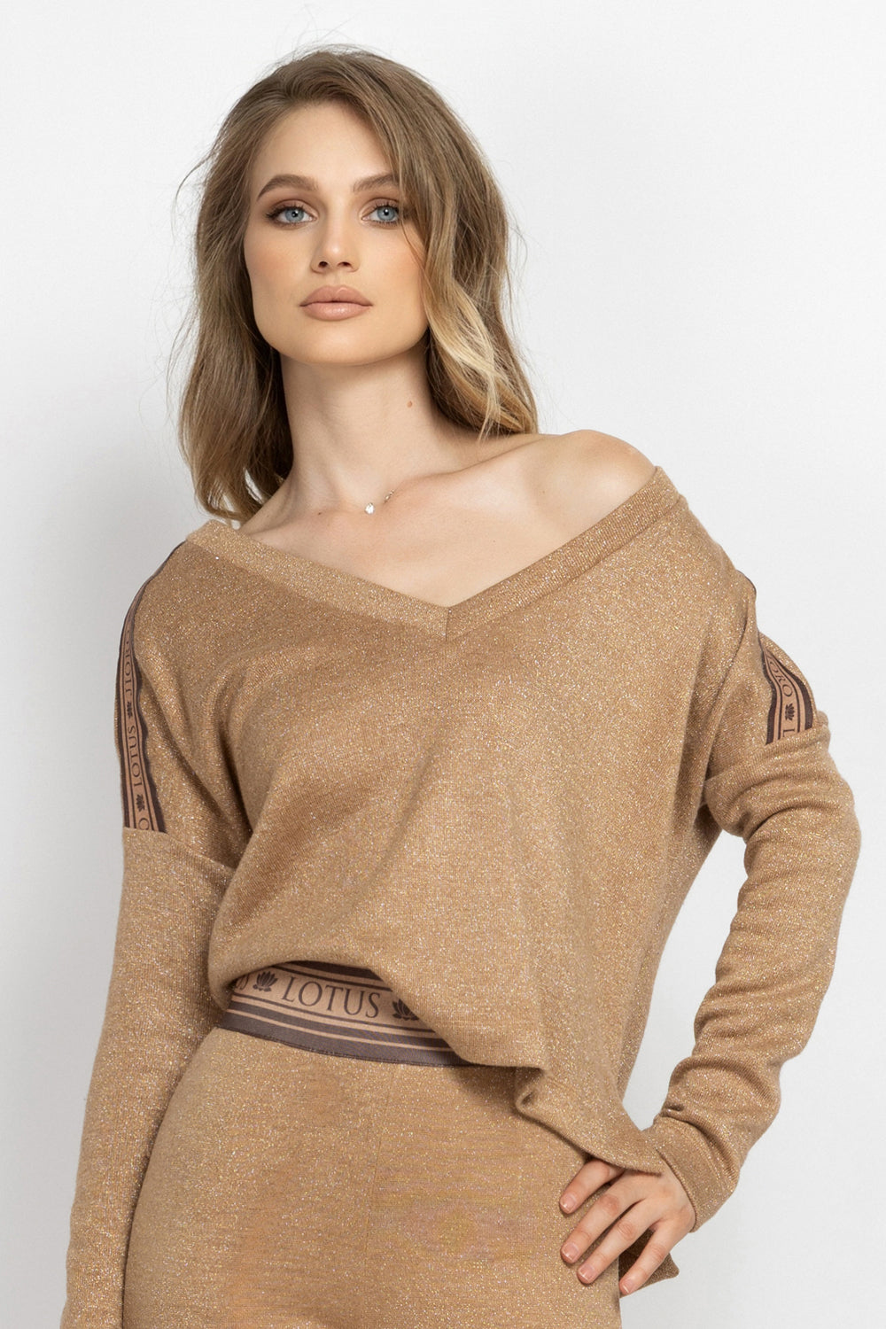 GOLD LUREX V-NECK TOP - ESSENTIALS
