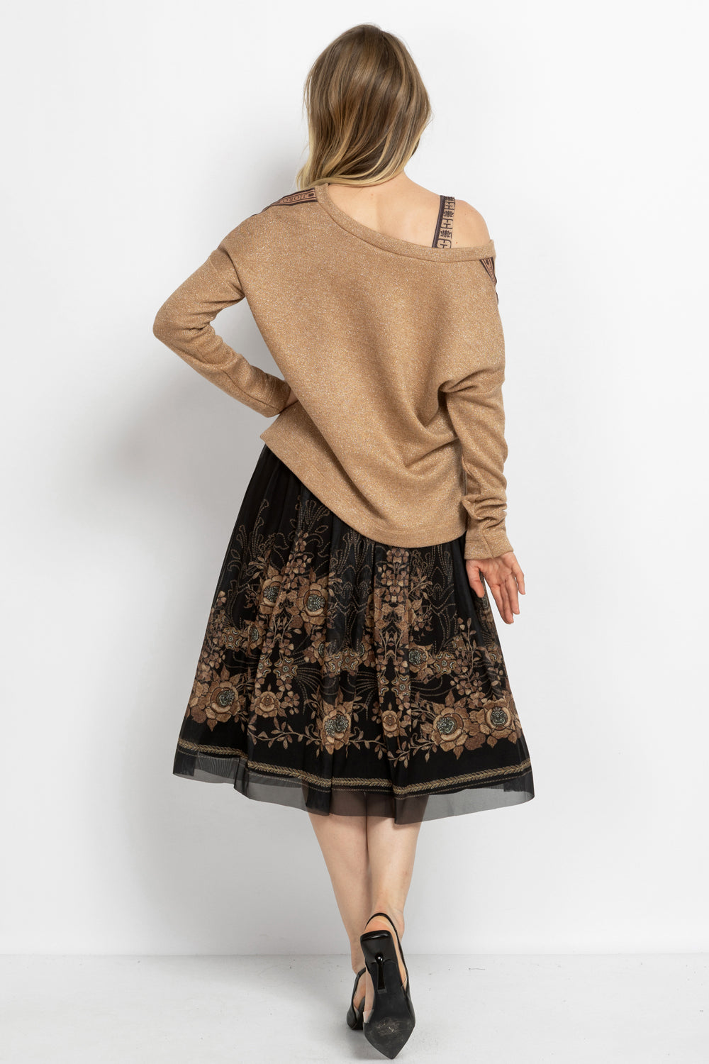 GOLD LUREX V-NECK TOP - ESSENTIALS