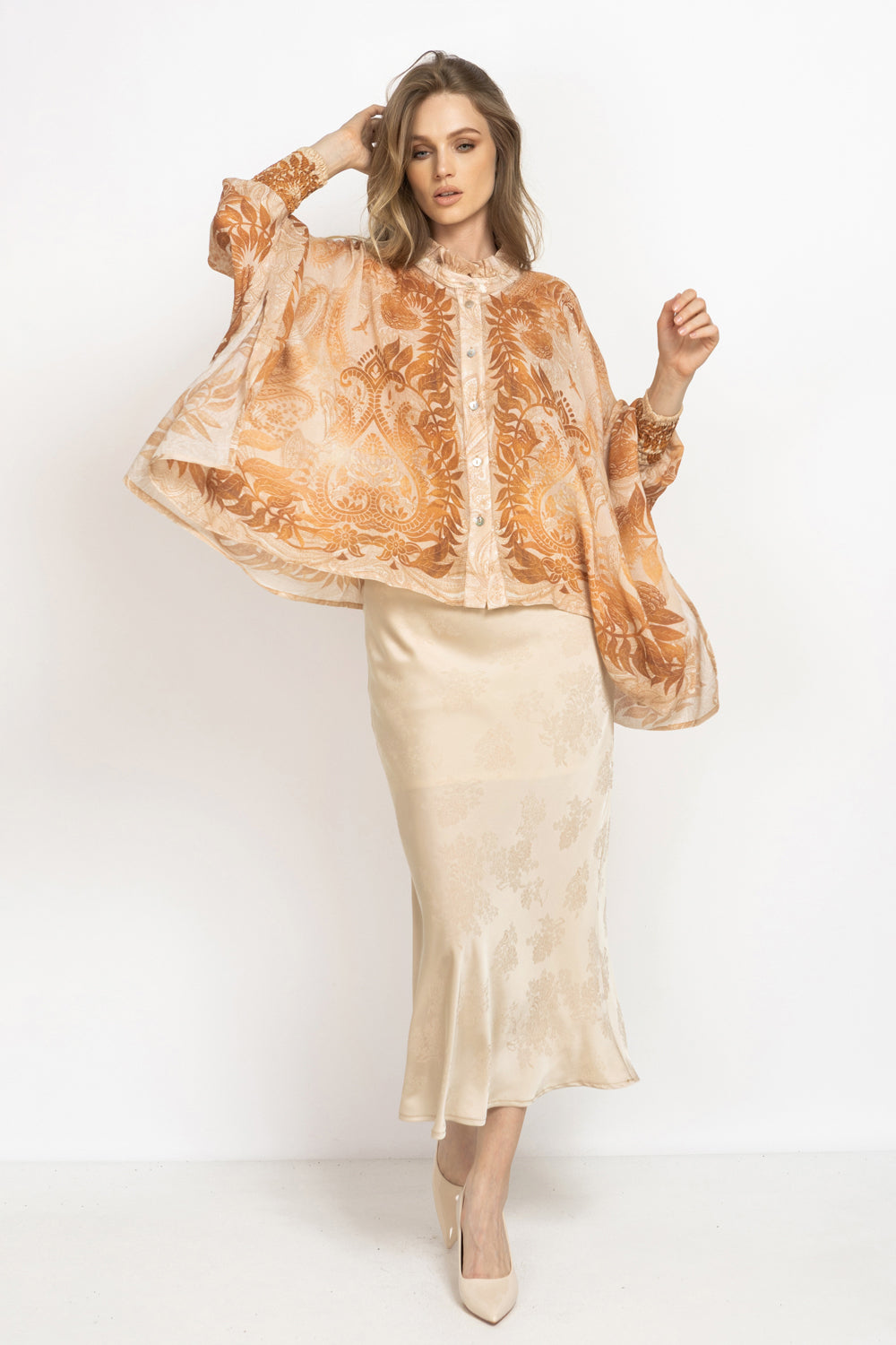 BEIGE SATIN SKIRT - ESSENTIALS JIORO  САТЕНЕНА МИДИ ПОЛА В БЕЖОВО - ESSENTIALS JIORO
