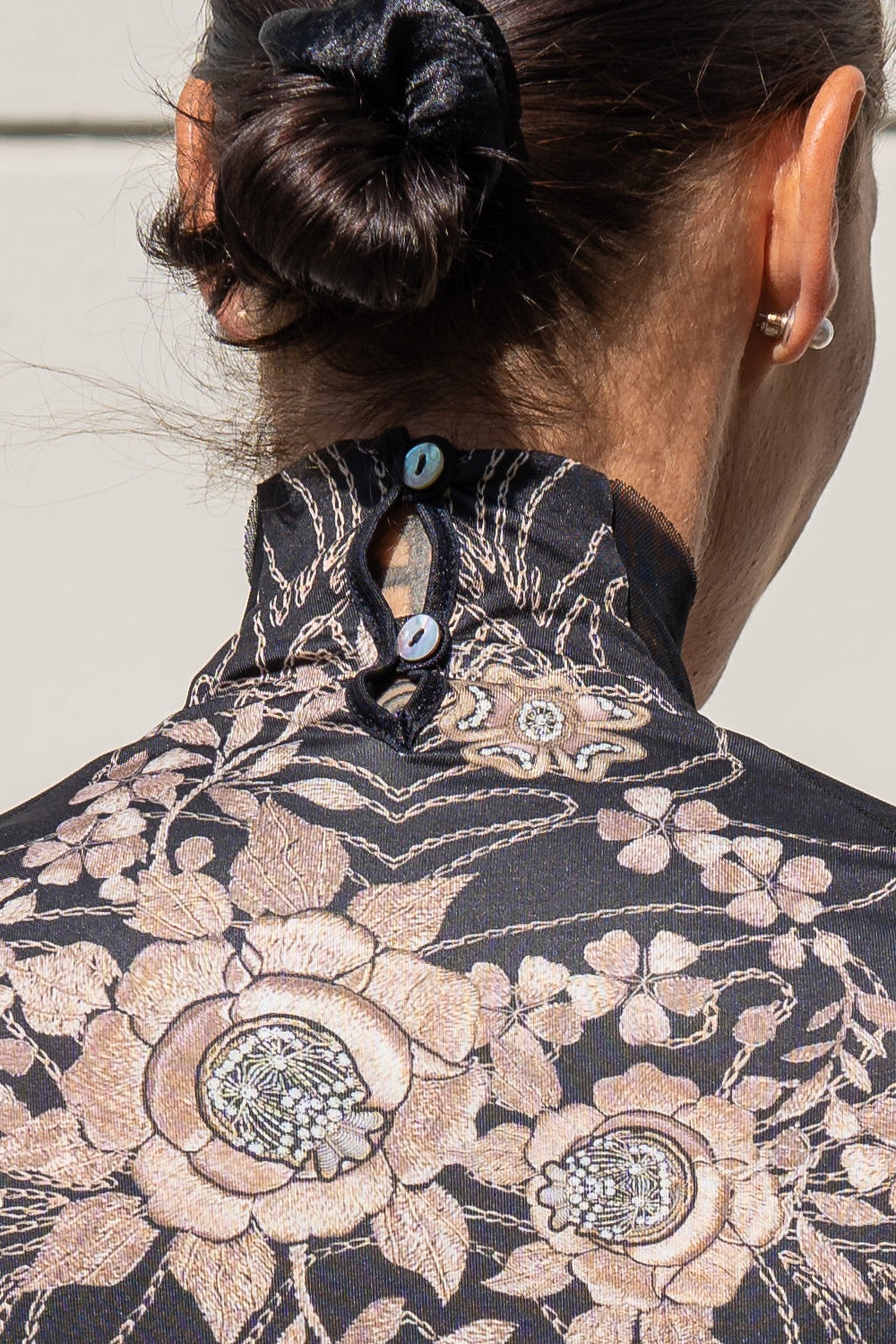 ТОП С ТЮЛЕН РЪКАВ - GOLDEN ROSES