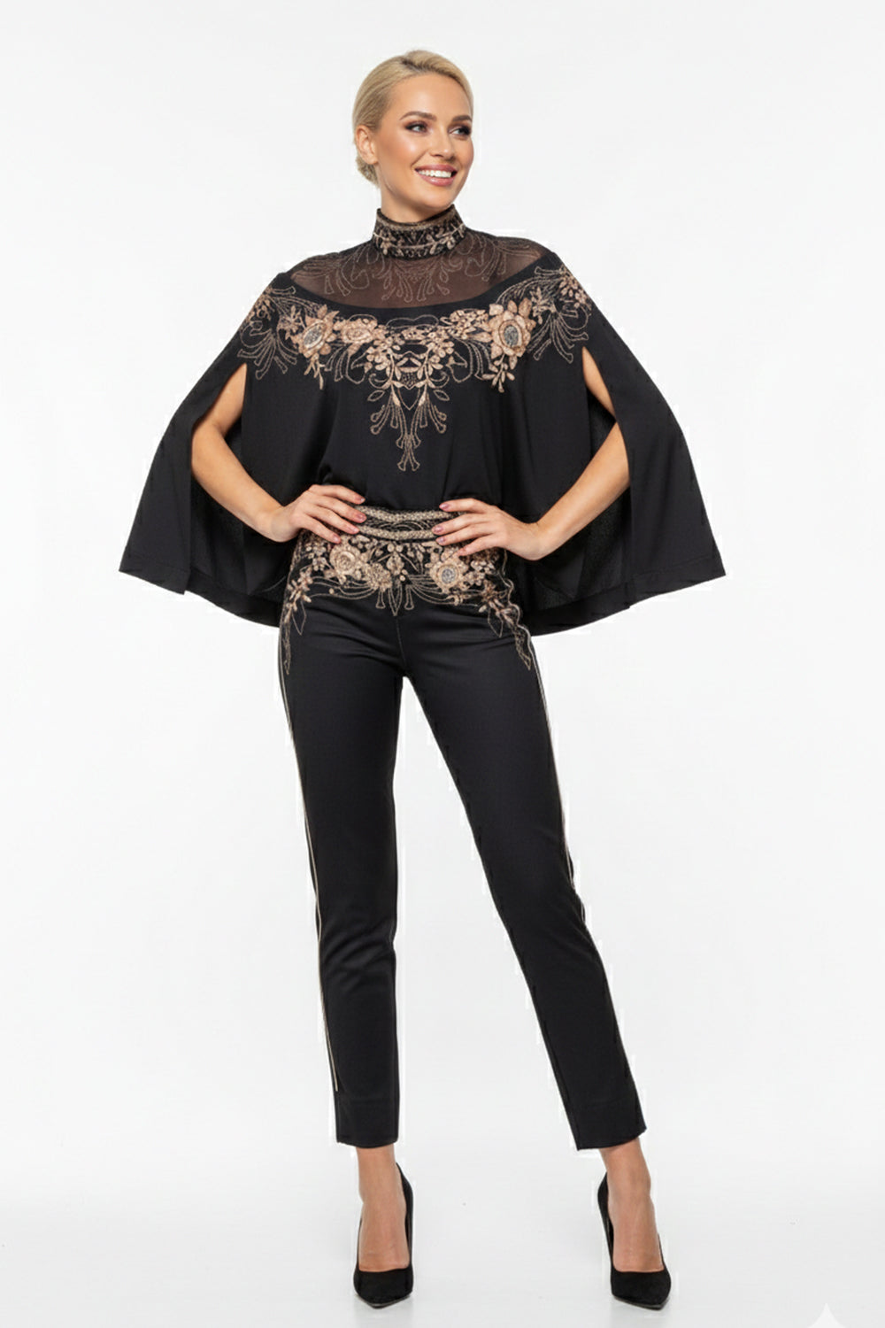 ШИРОКА ПРИЛЕП БЛУЗА С МРЕЖЕСТА ПЛАТКА -  GOLDEN ROSES