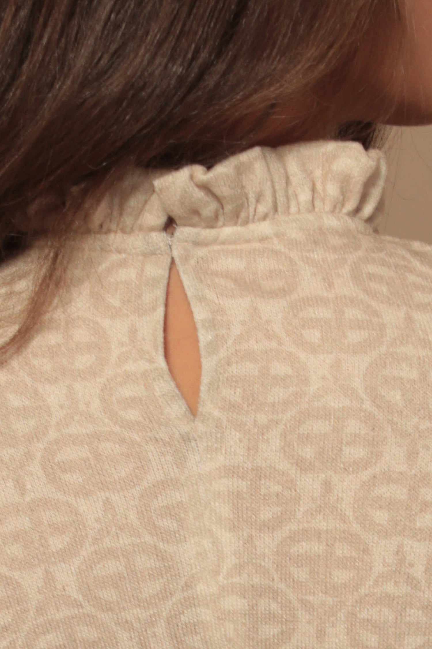 БЛУЗА ОТ ФИНО ПЛЕТИВО - IVORY LOGO
