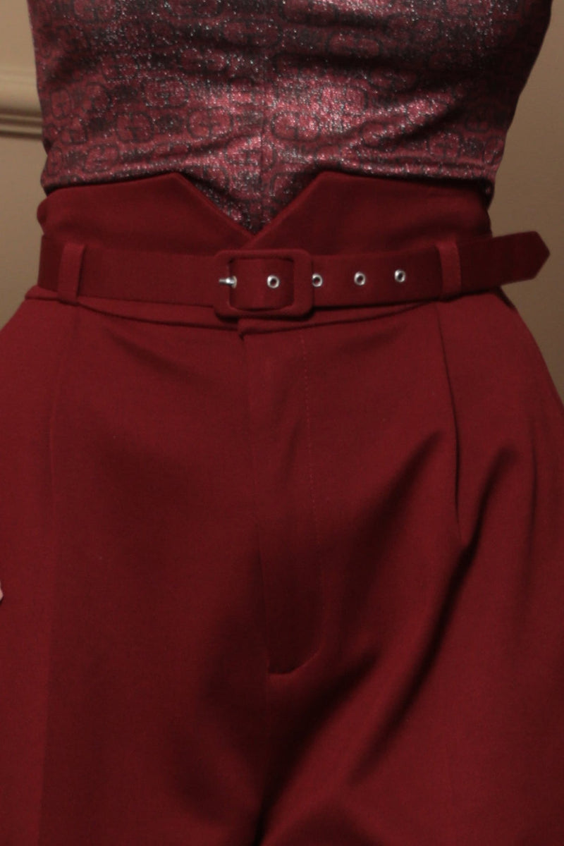 BELT IN BURGUNDY - ESSENTIALS