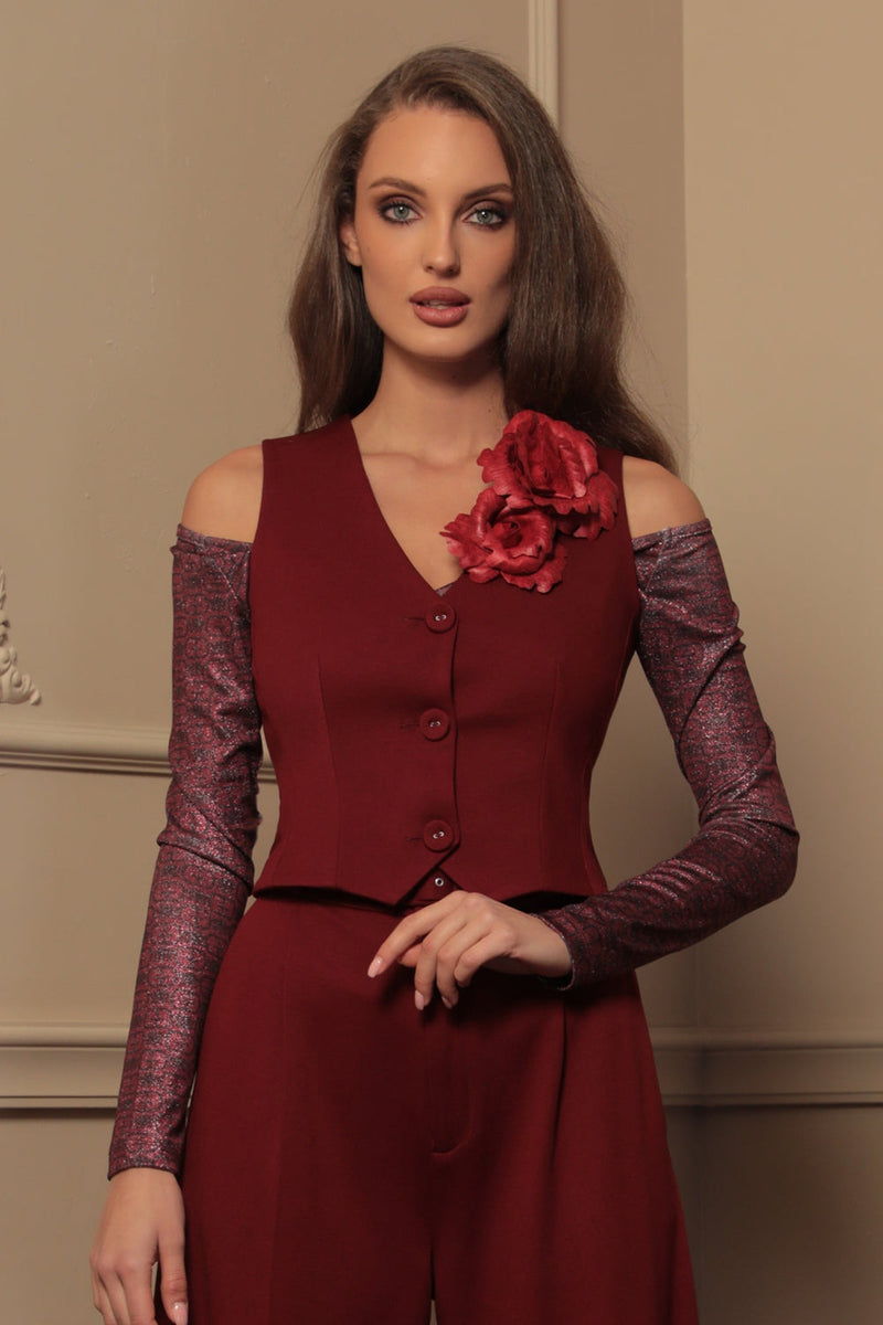 TOP WITH TWIST DETAIL AND LONG SLEEVES - BURGUNDY LOGO